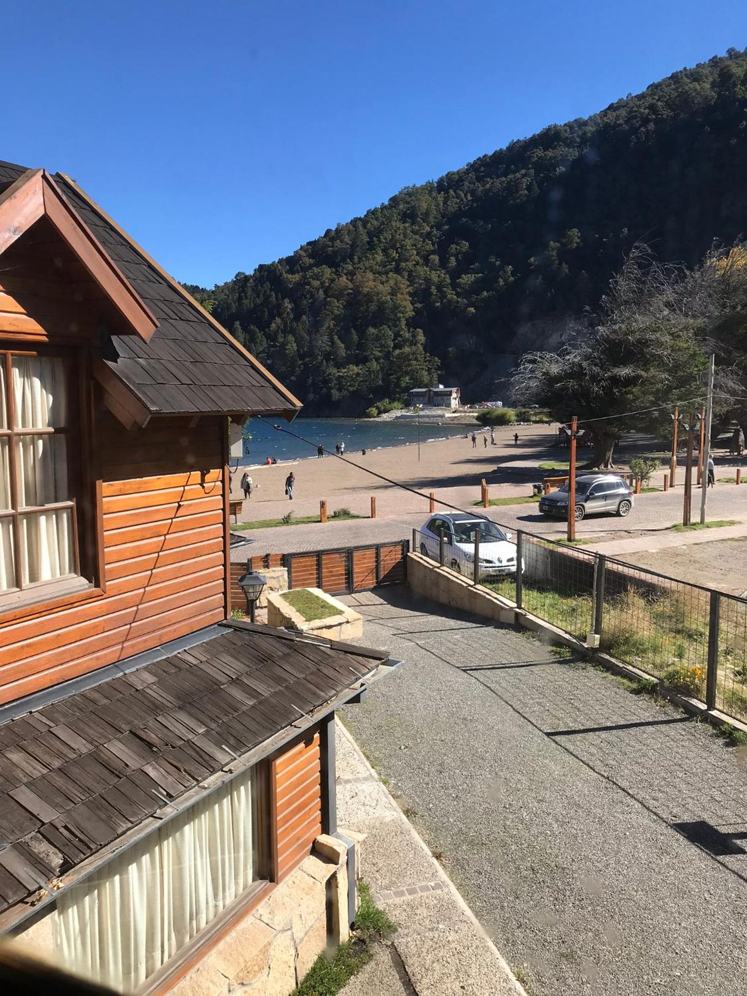 Cabaña frente al lago de 3 dormitorios y 2 baños
