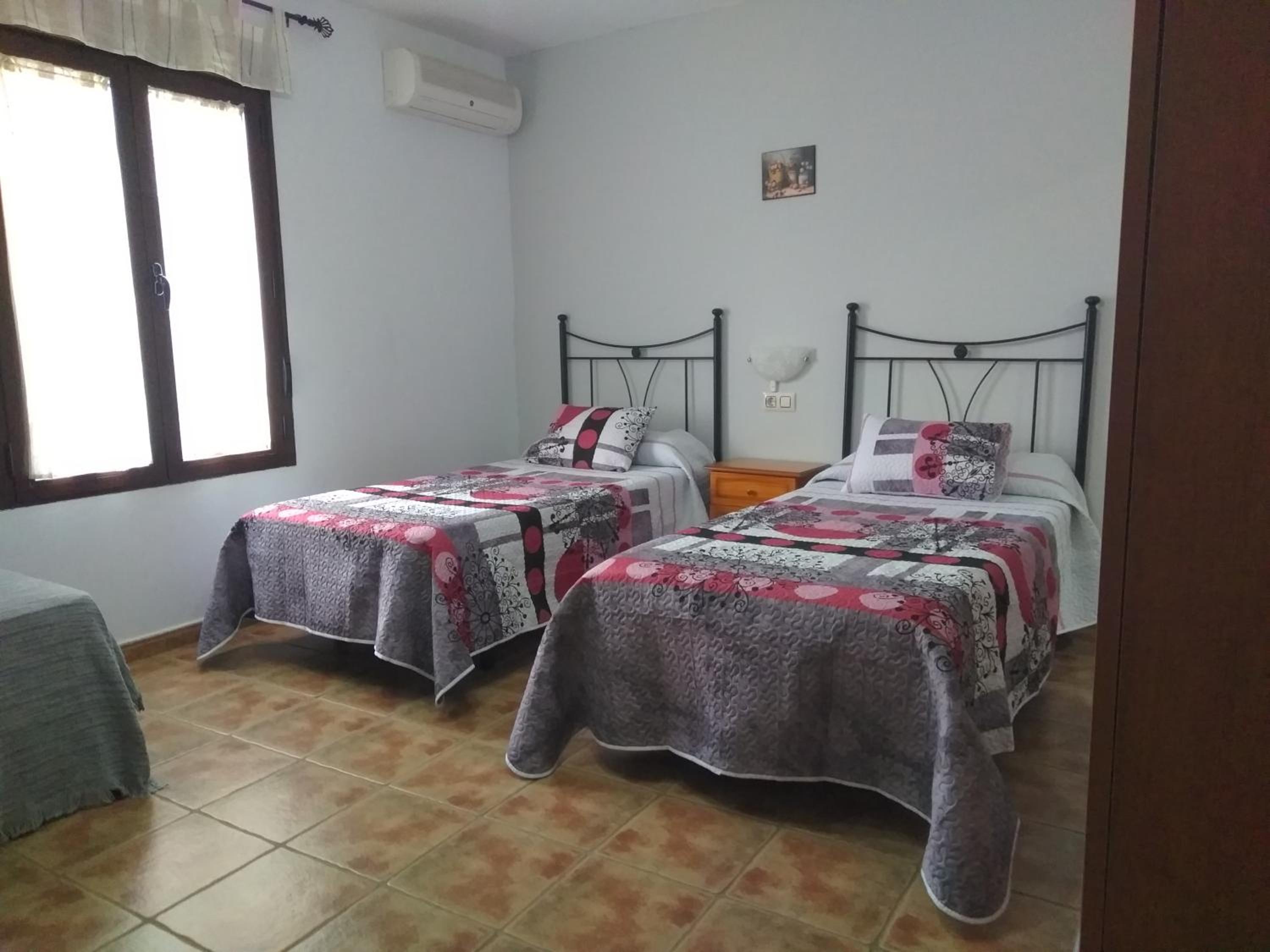 Casa Rural Al-Mofrag y Apartamentos El Mirador de Monfragüe
