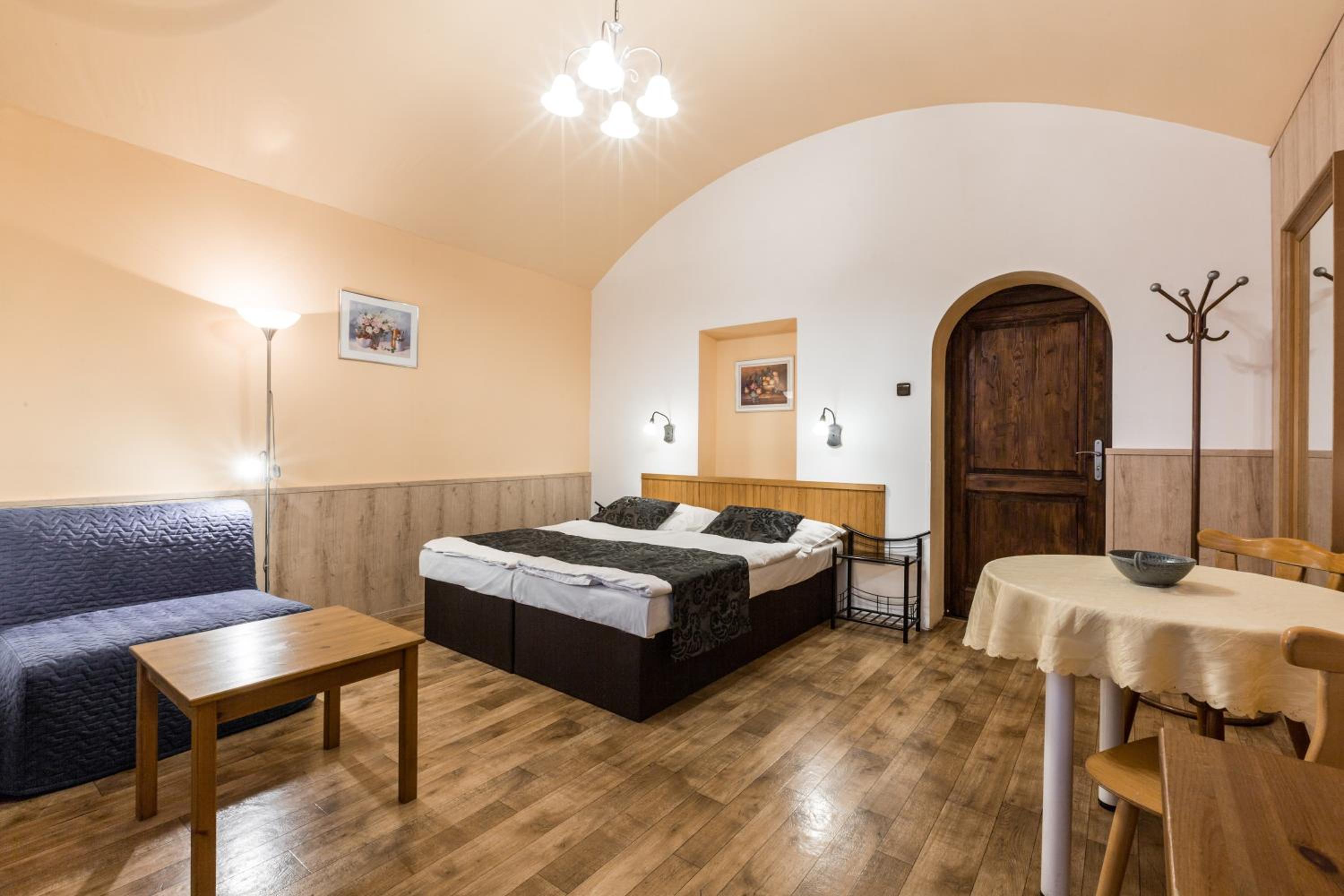 Mila Apartments