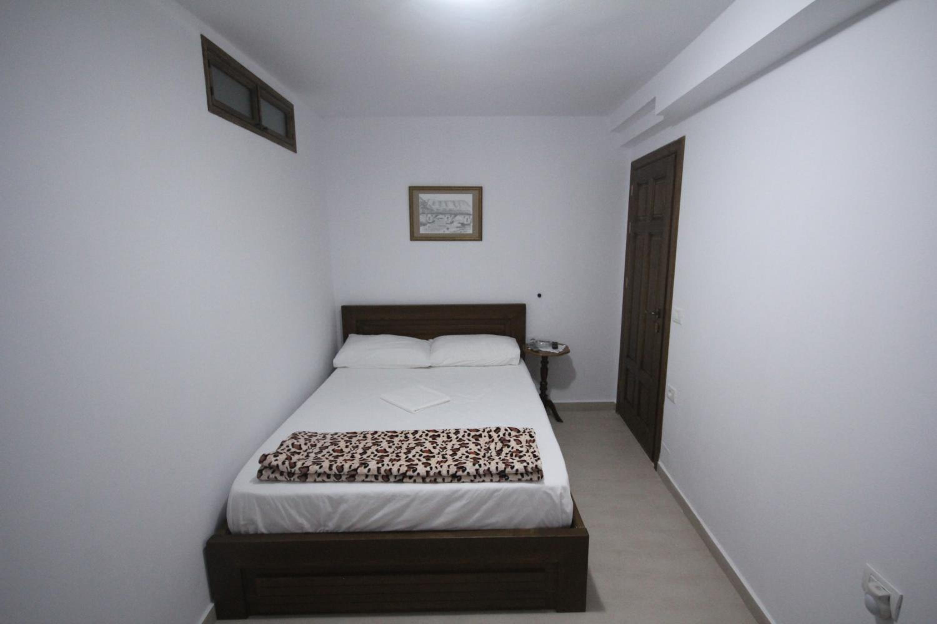 Apartment Altin in old town