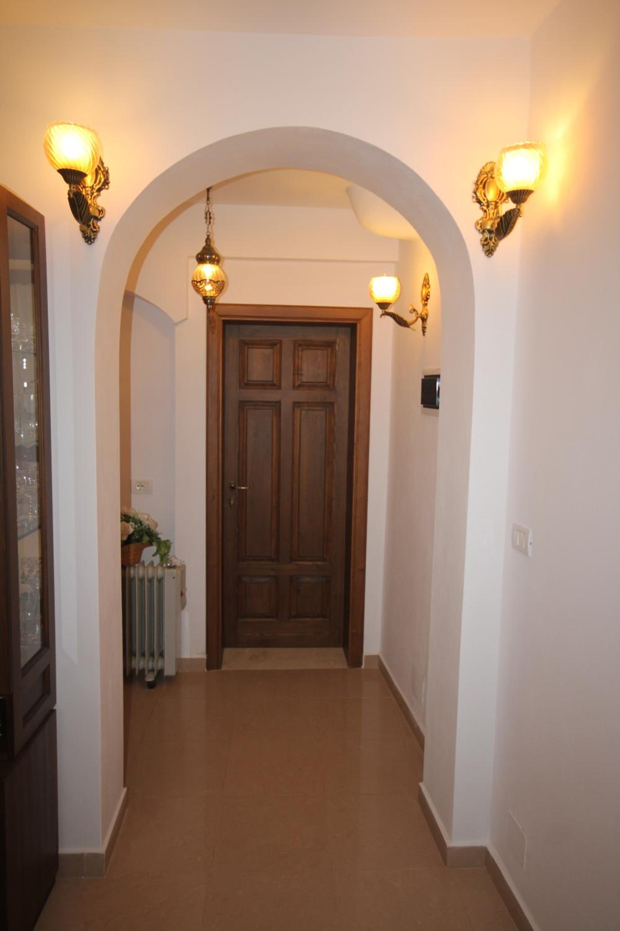 Apartment Altin in old town