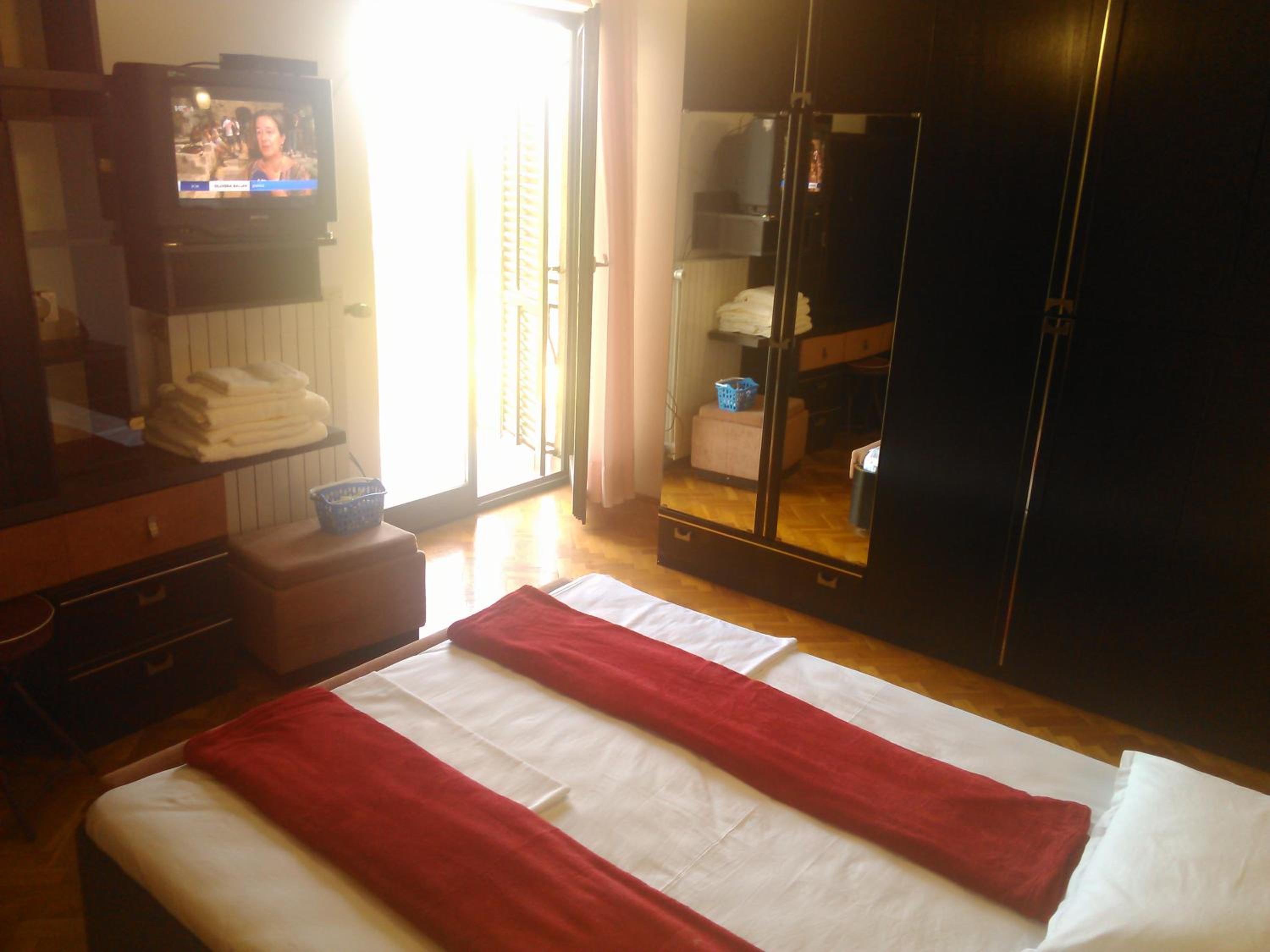 Photo 44