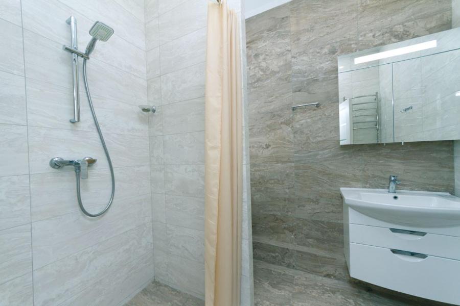 Apartment in Smart Plaza view 4