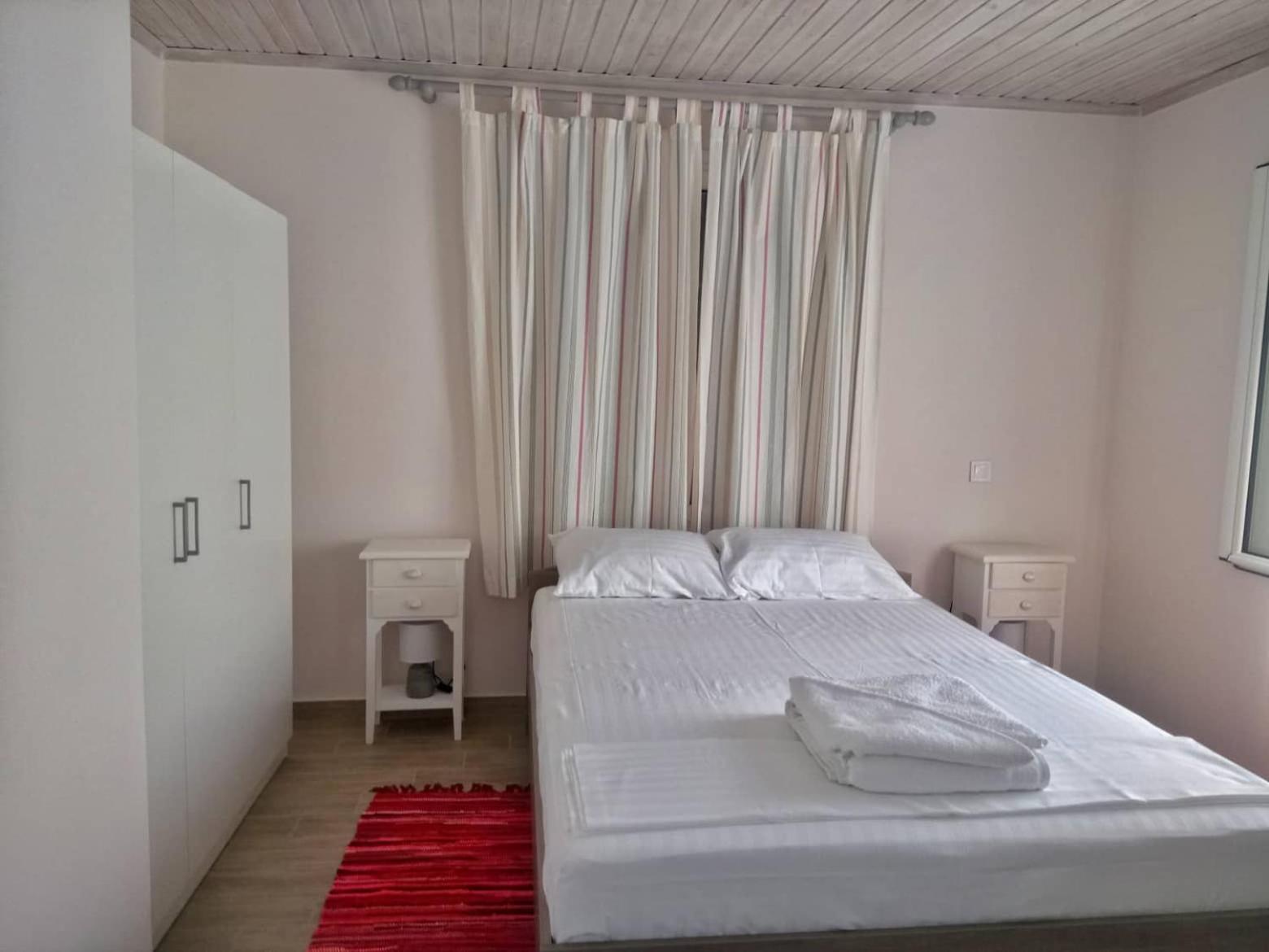 Home by the sea photo 2