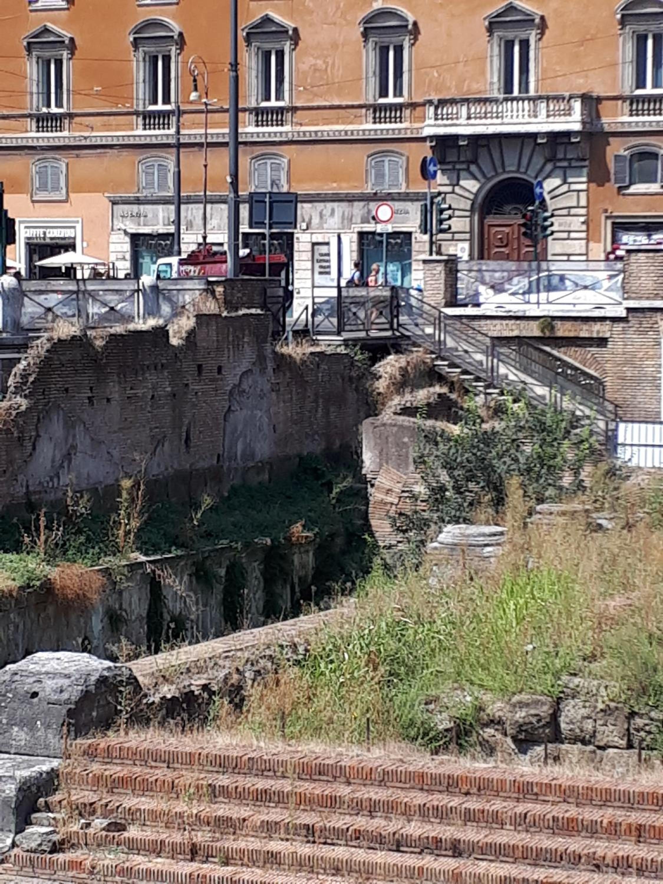 Portico D'ottavia