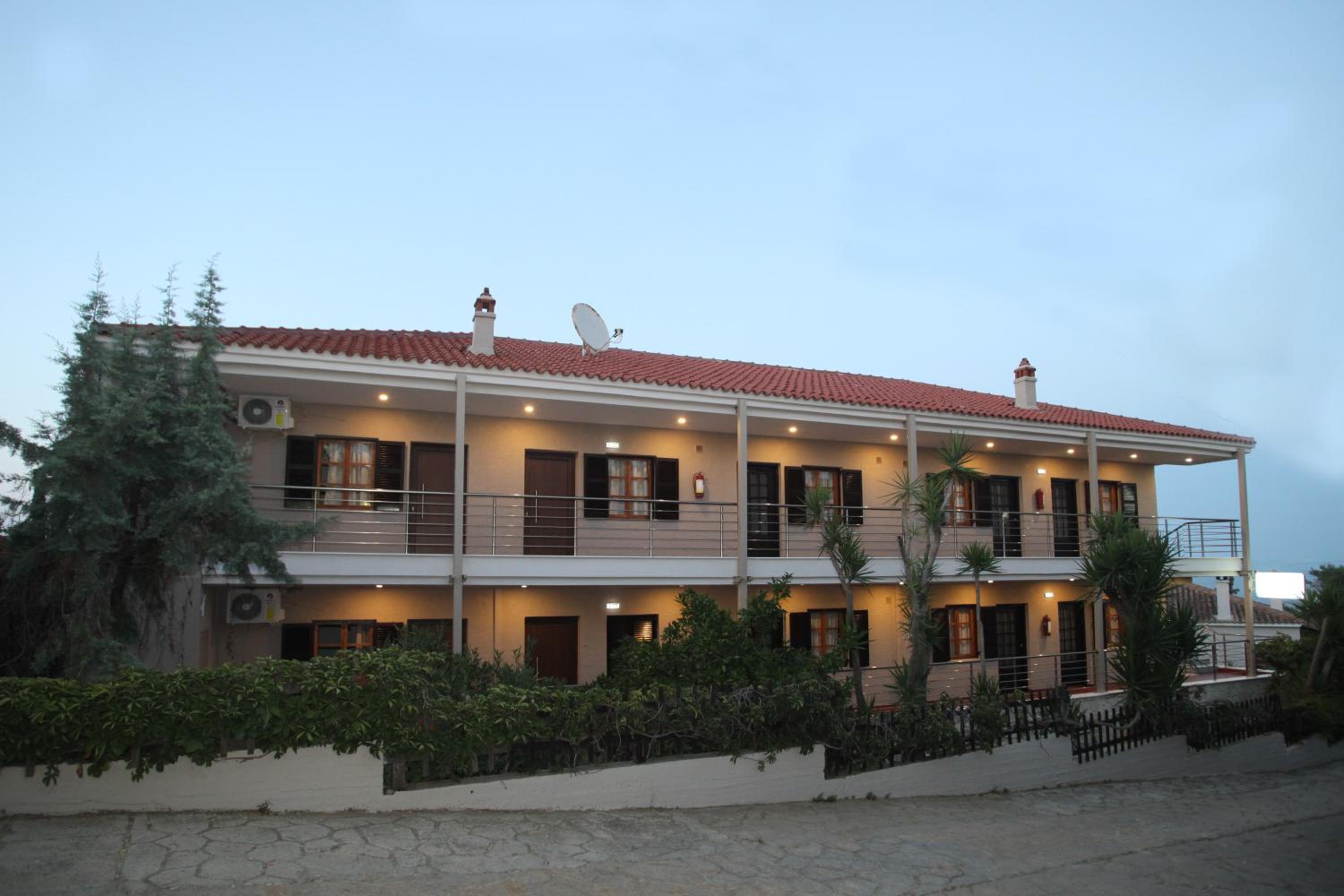 Sea View Apollo Apartments & Studios in Afytos