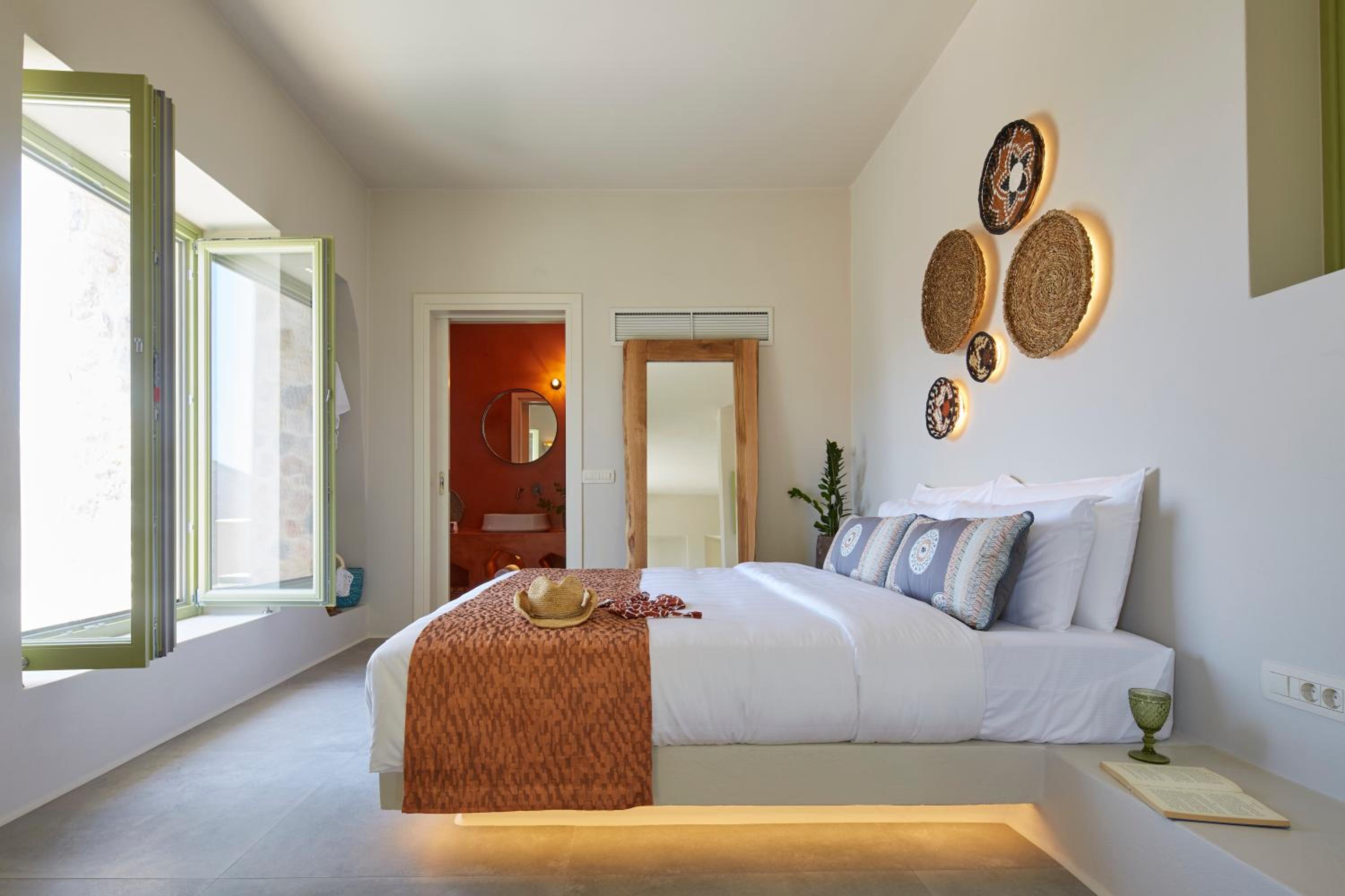 Aeon Suites - Adults Only photo 3