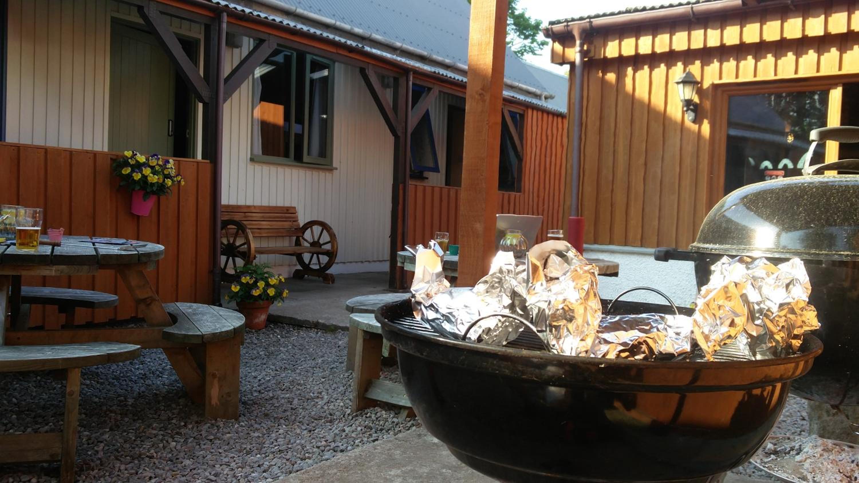 Loch Ness Backpackers Lodge view 2