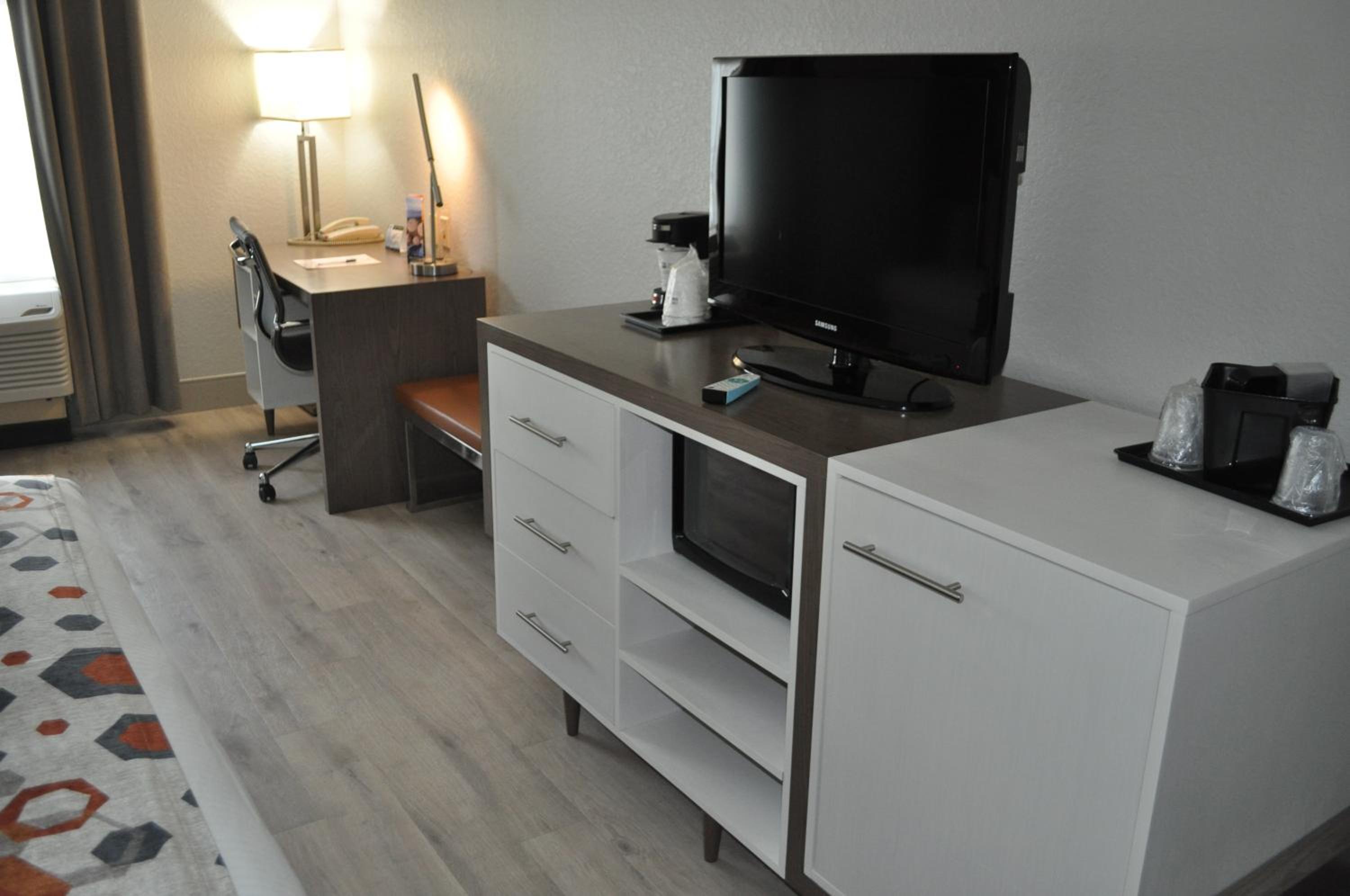 Best Western Heritage Inn and Suites - Property Image 6