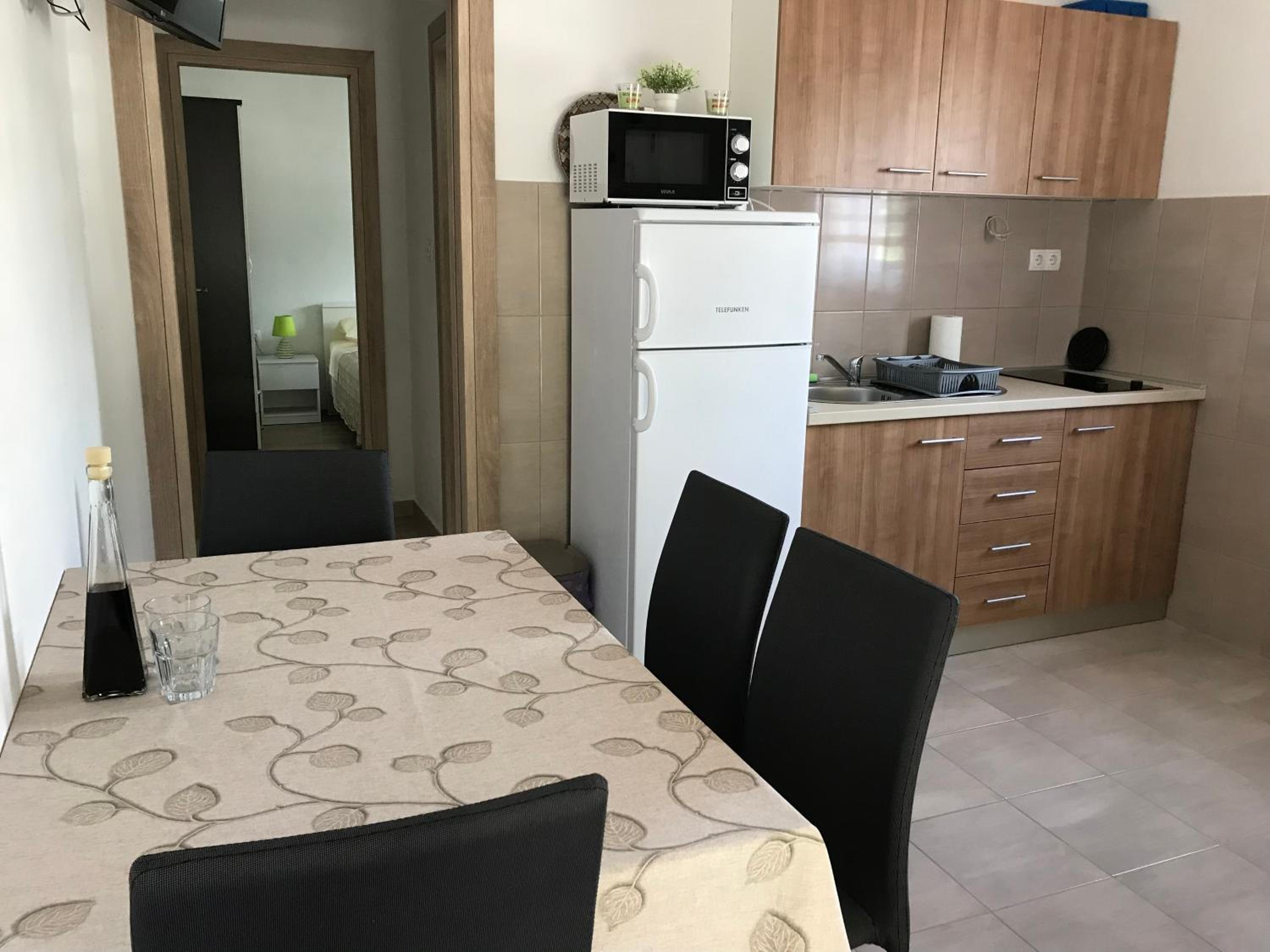 Apartman Mirjana view 2