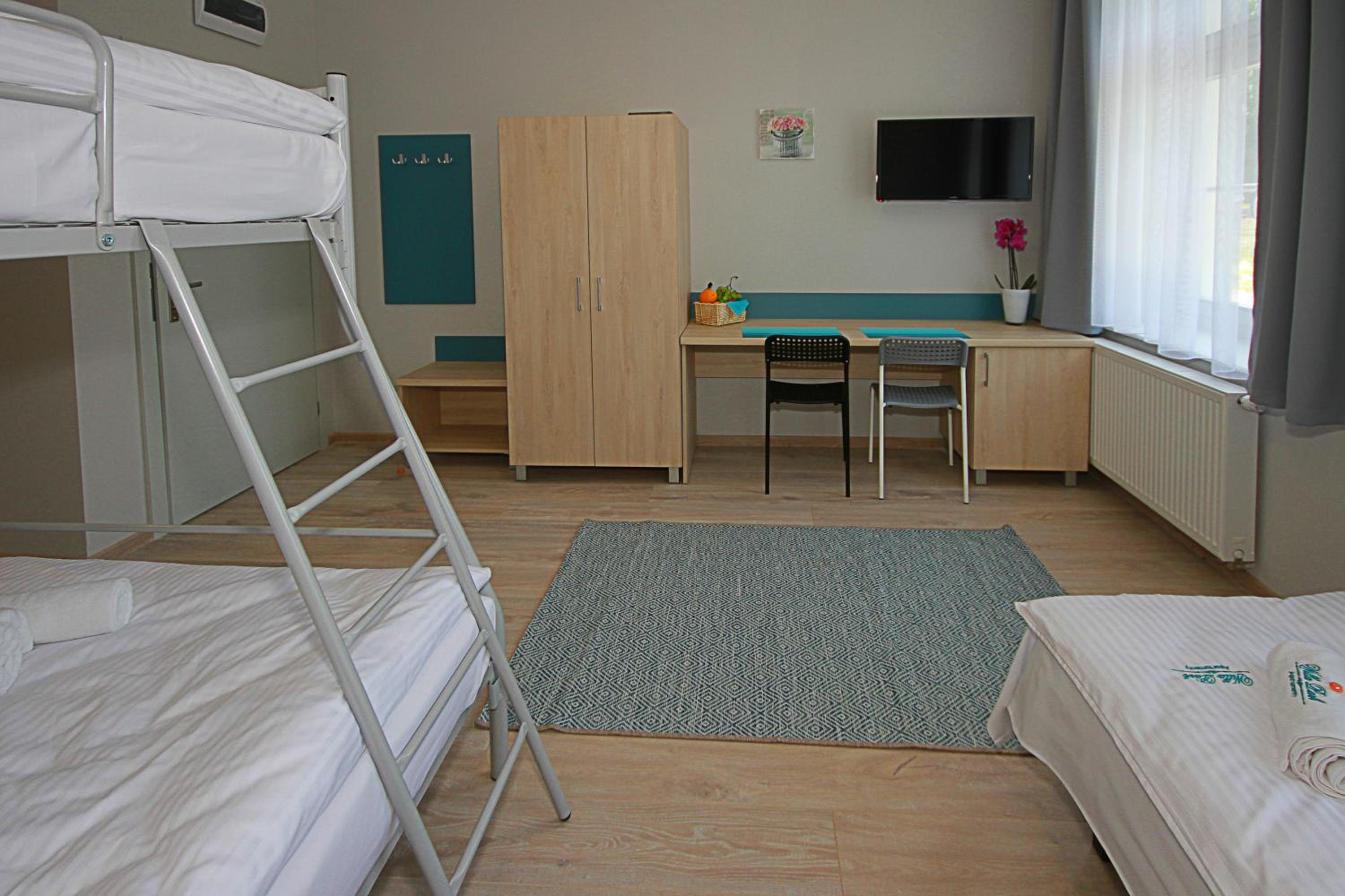 Photo 48