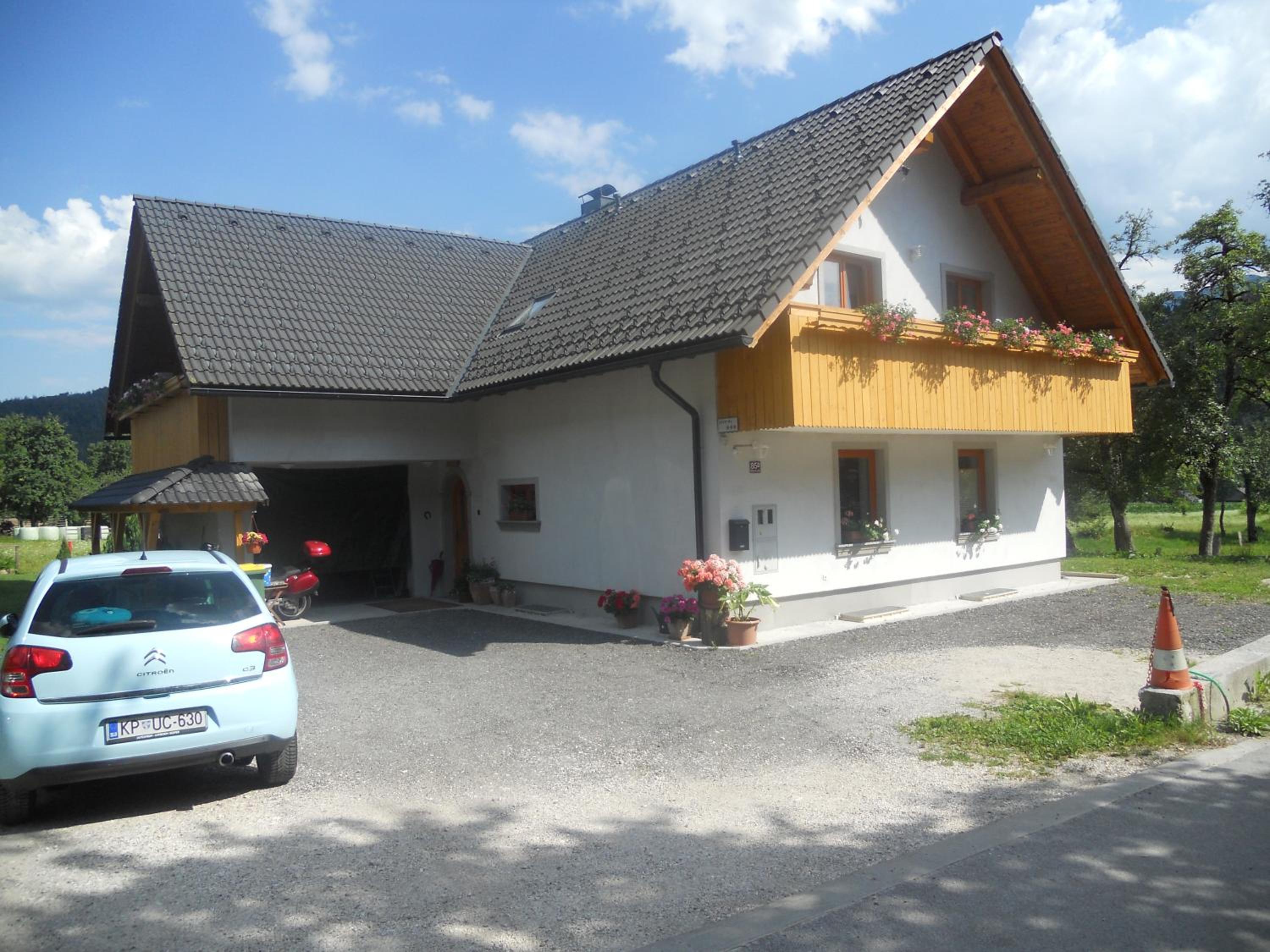 Apartmaji Bremec view 2
