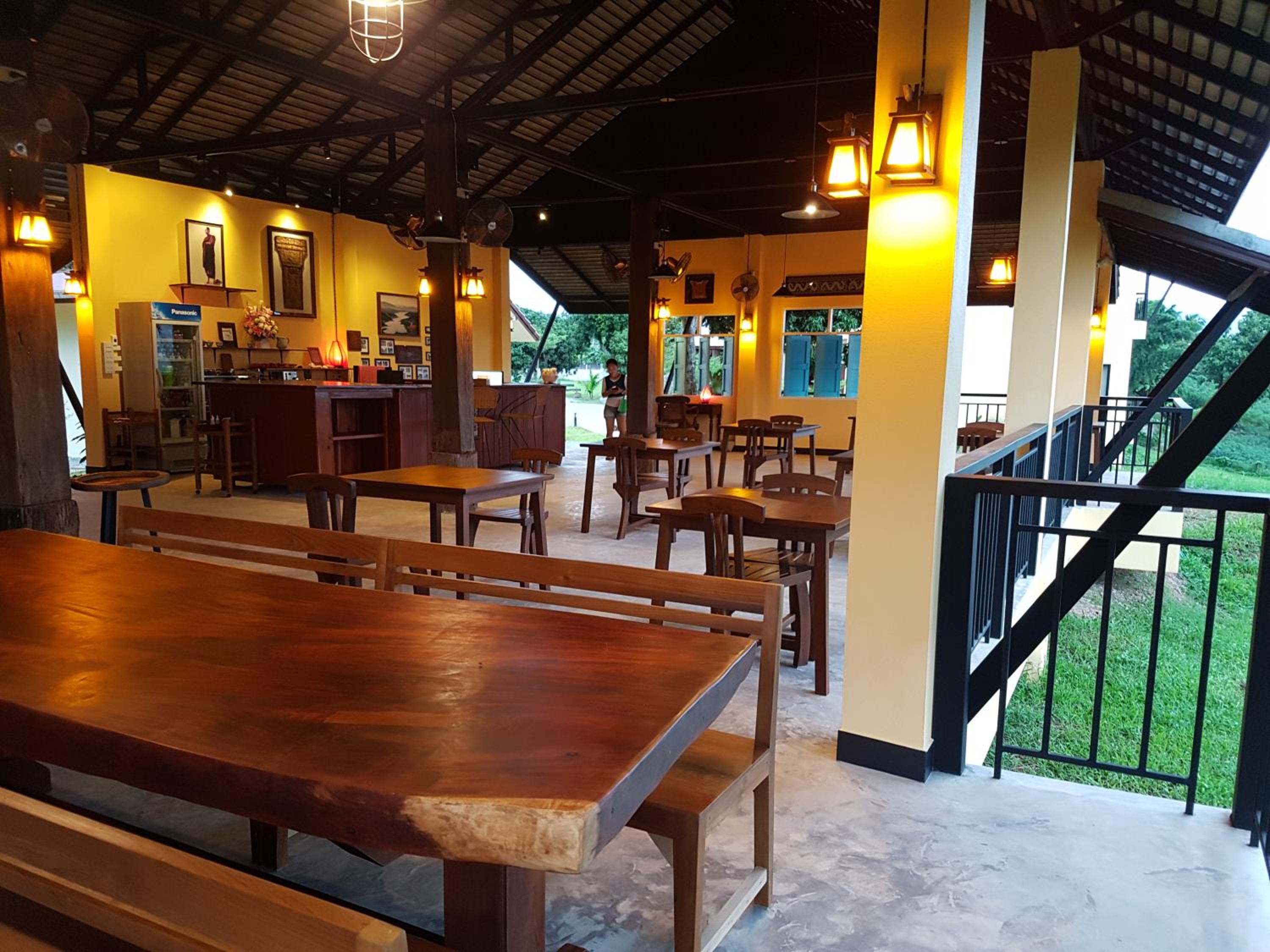 Baan Sakuna Hotel