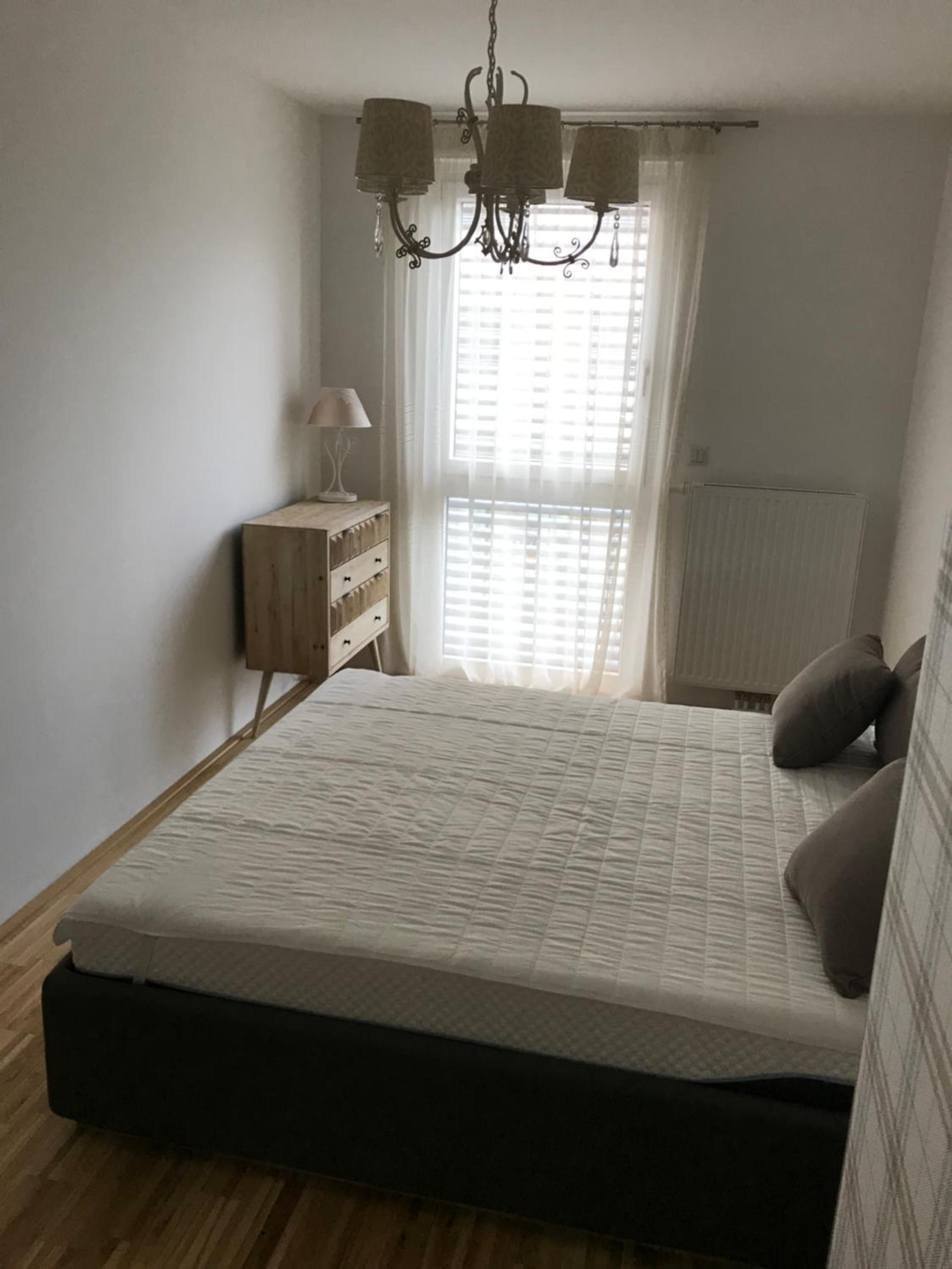 Vienna Hauptbanhof and Belvedere two bedroom apartment