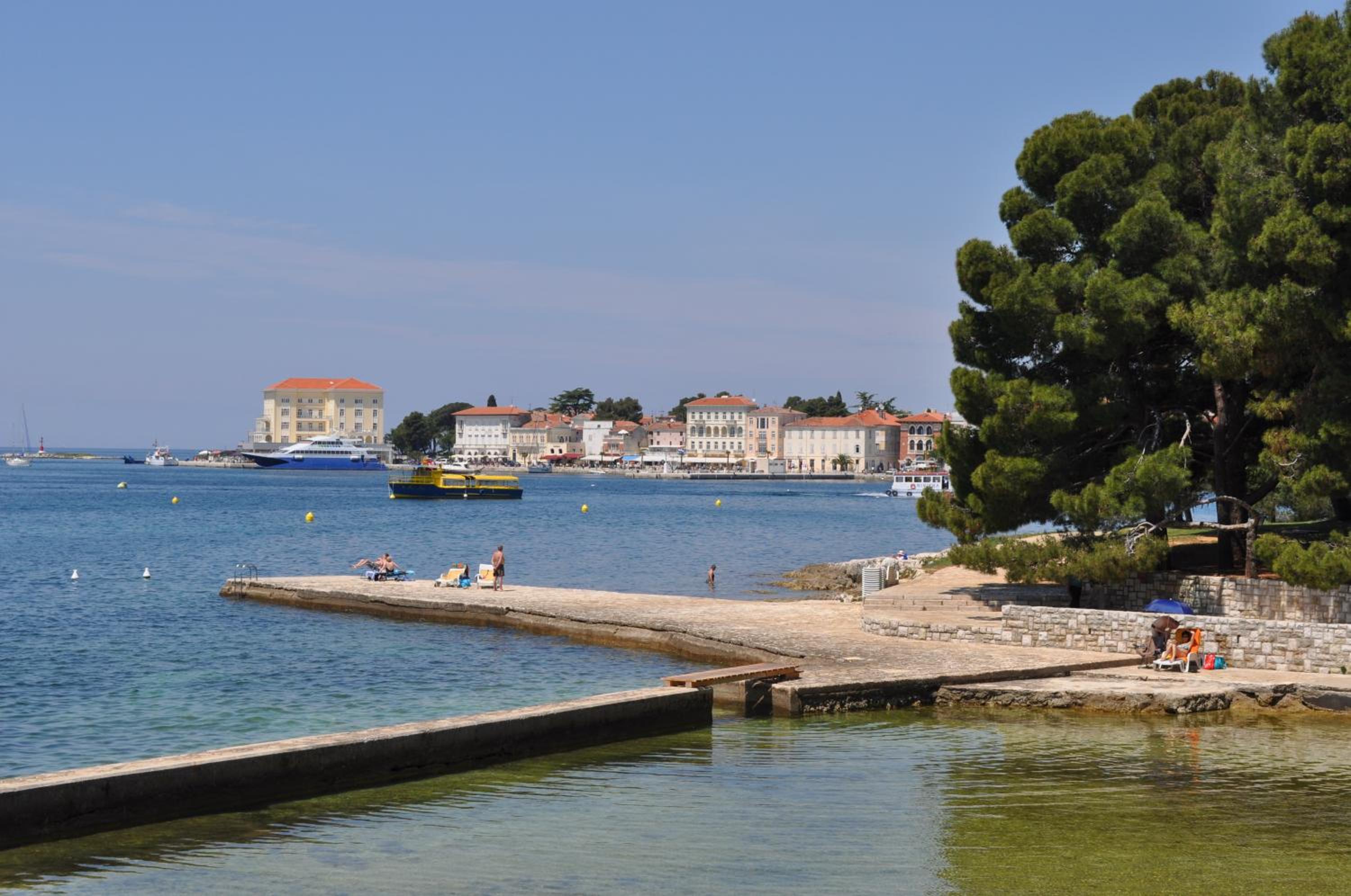 Hotel Flores - Property Image 35