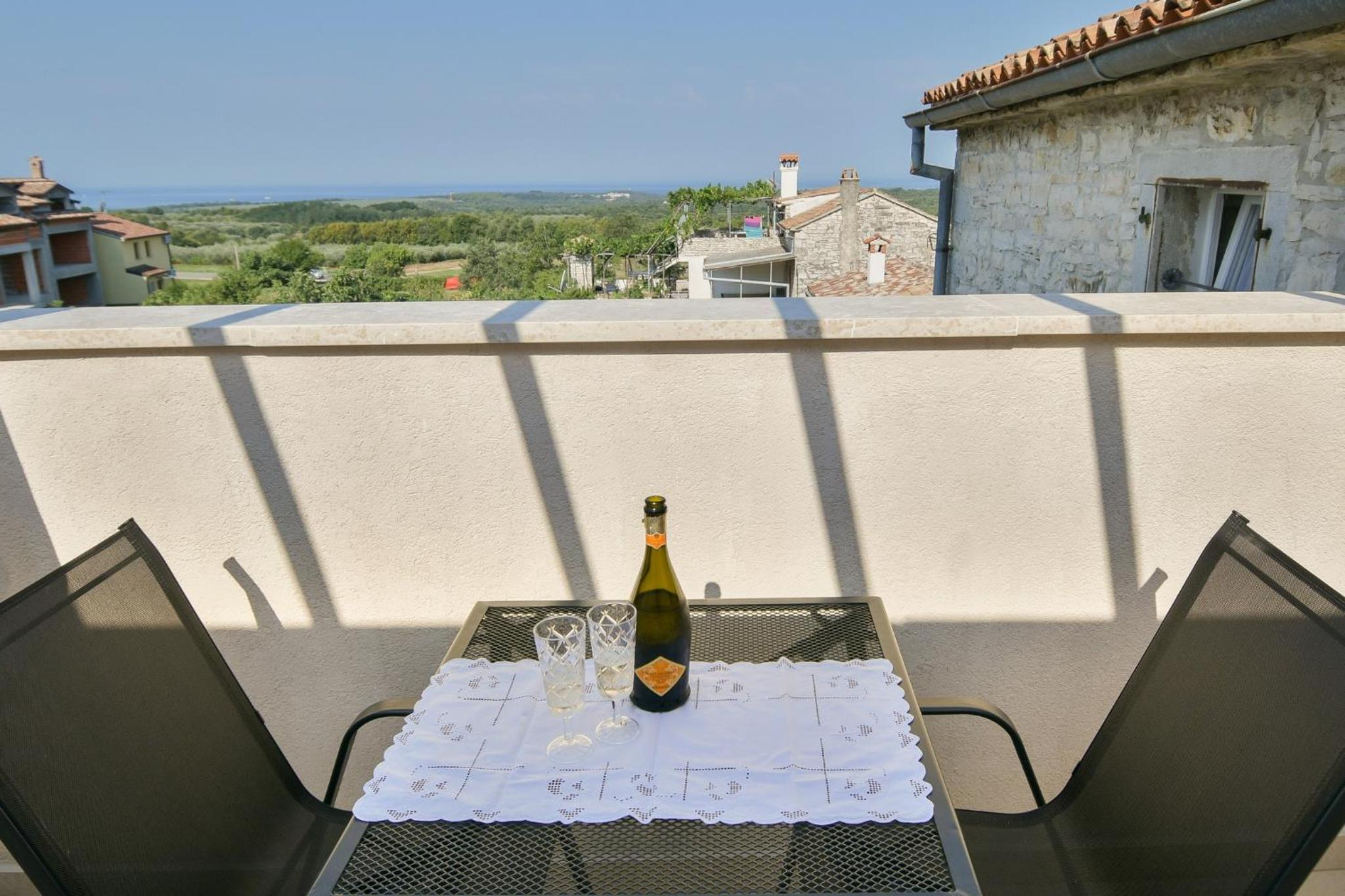 Apartments Borgo 8 view 4