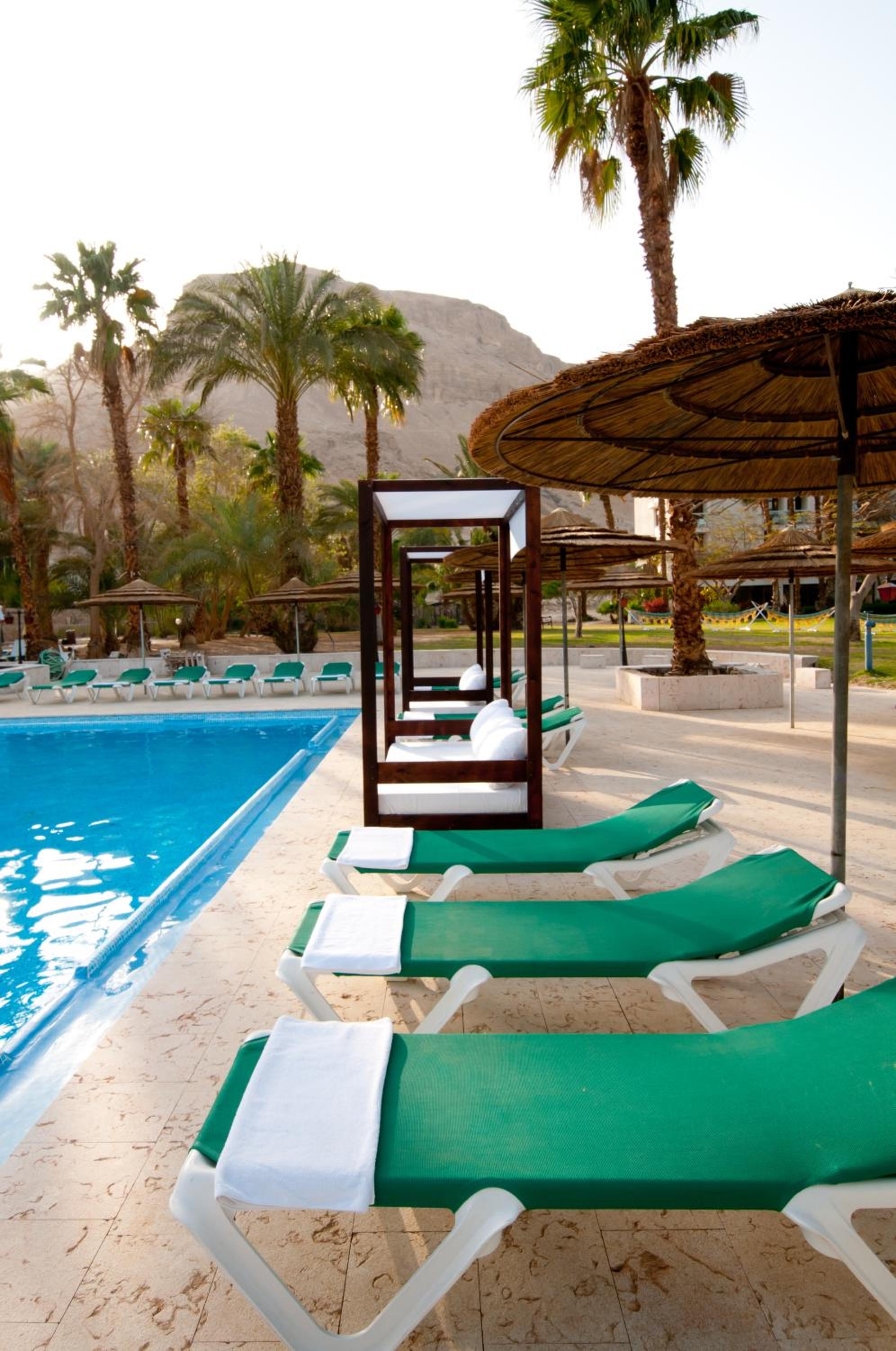 Ein Bokek Vacations - Leonardo Inn Hotel Dead Sea - Property Image 2