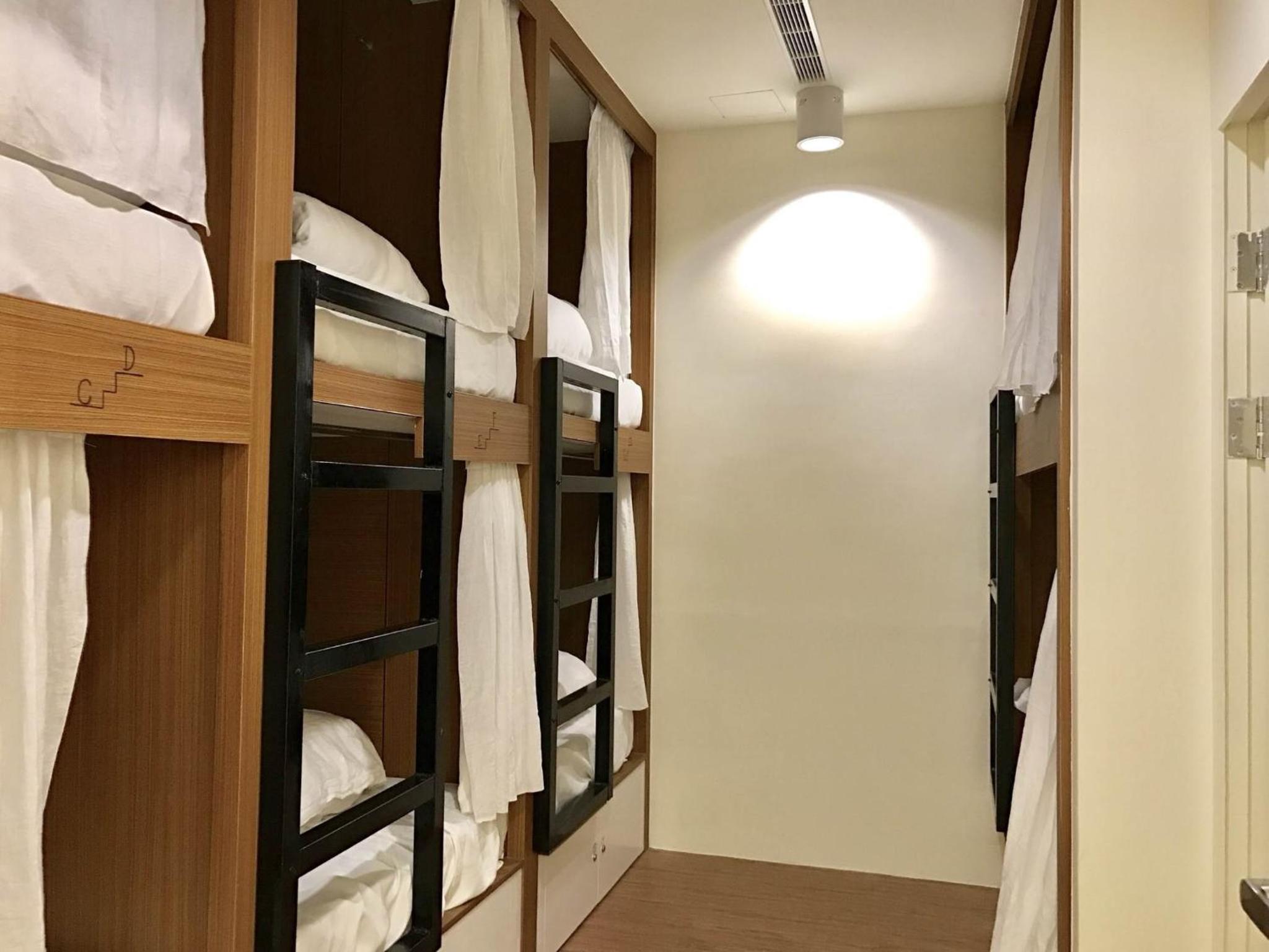 Master Chitow Hostel