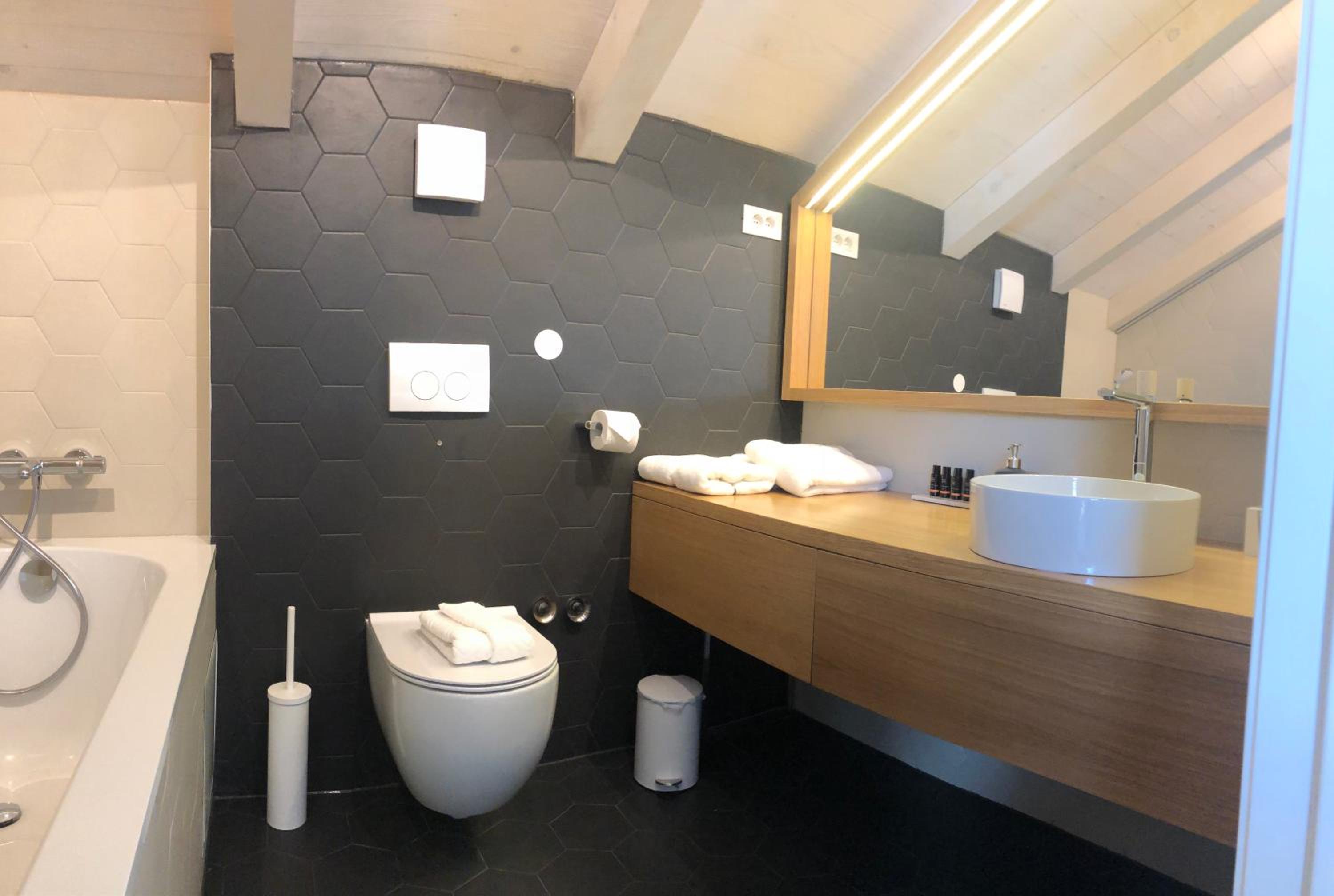 Photo 67