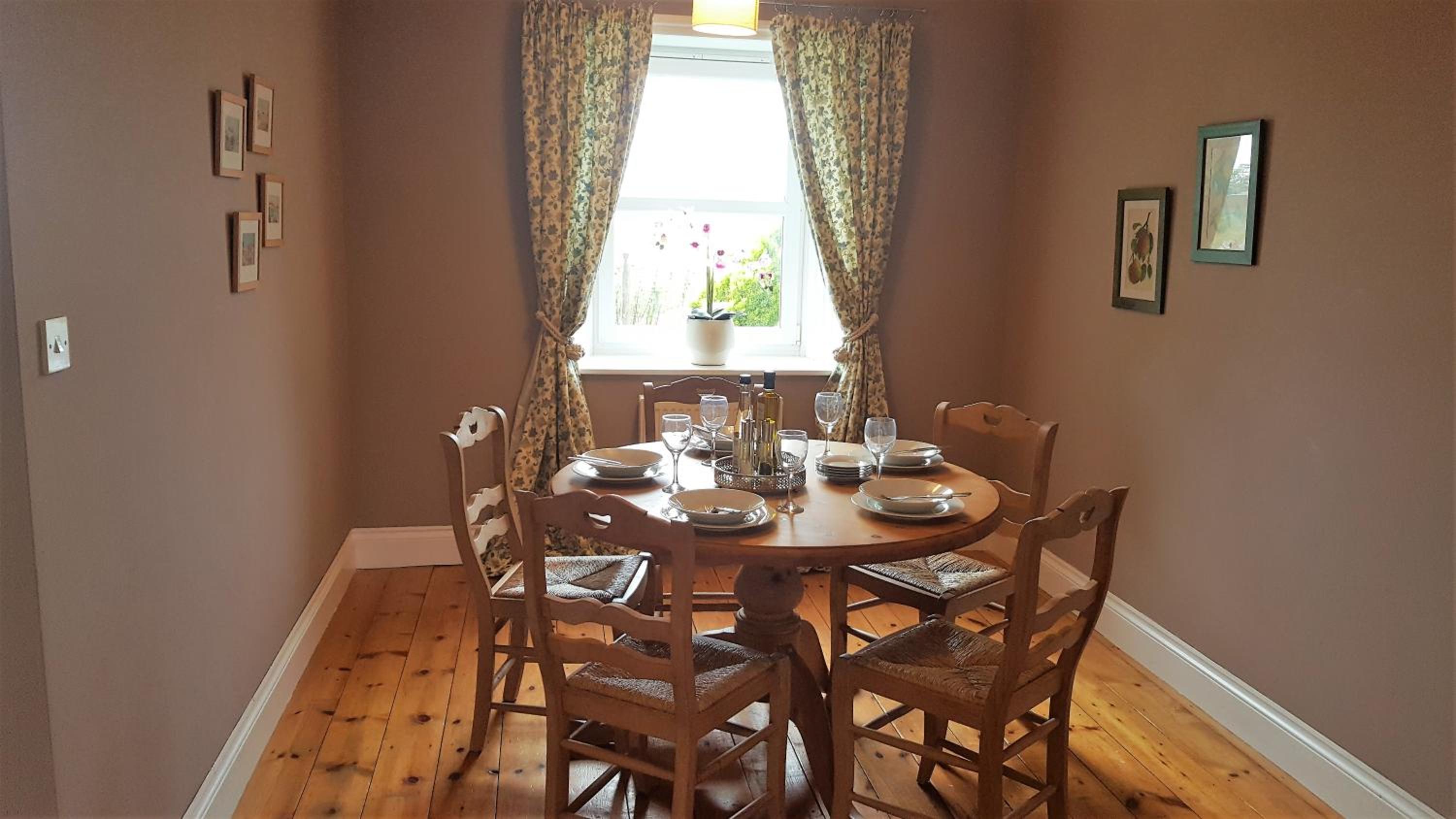Barcloy Honey House