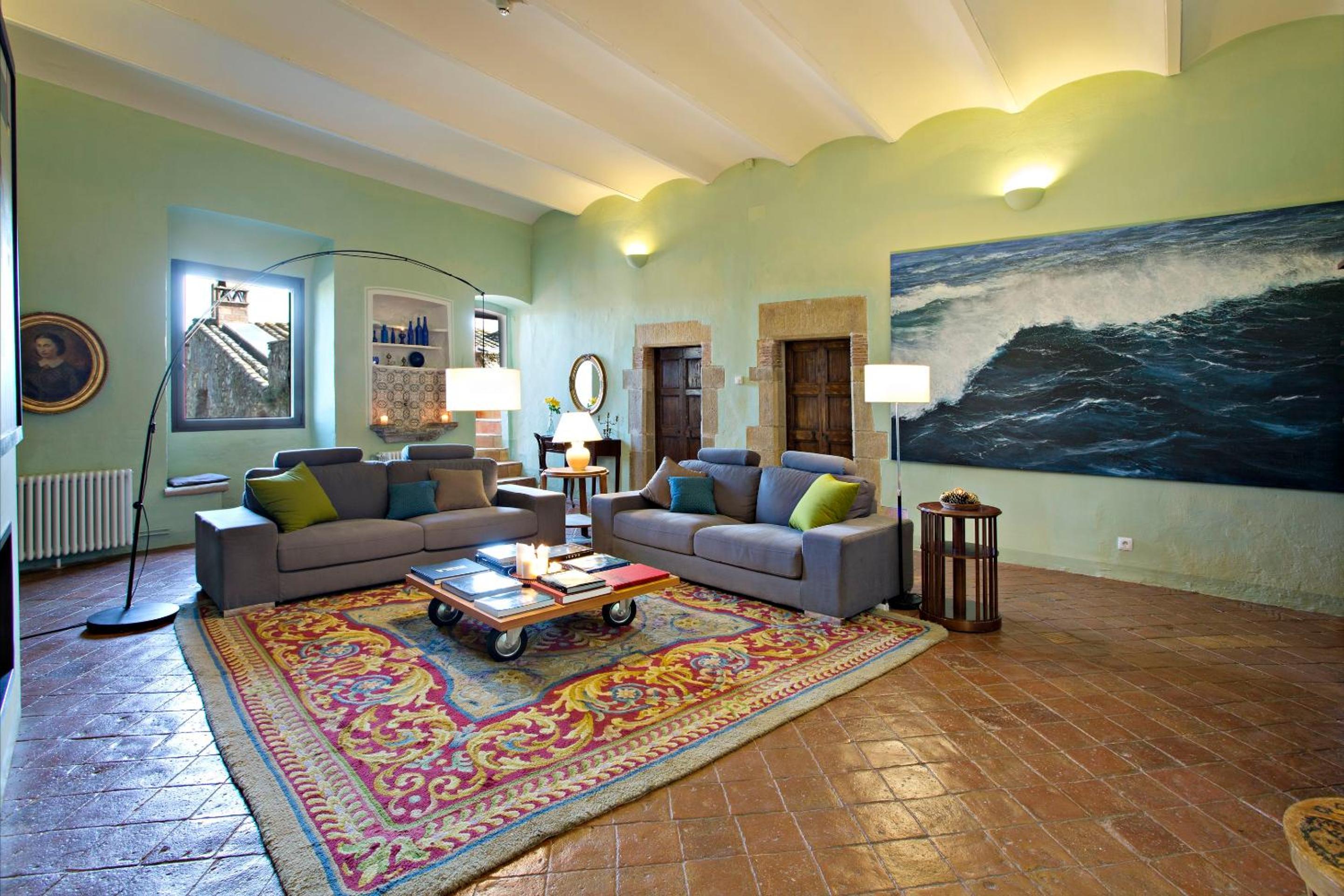 Encís d'Empordà -Adults Only-