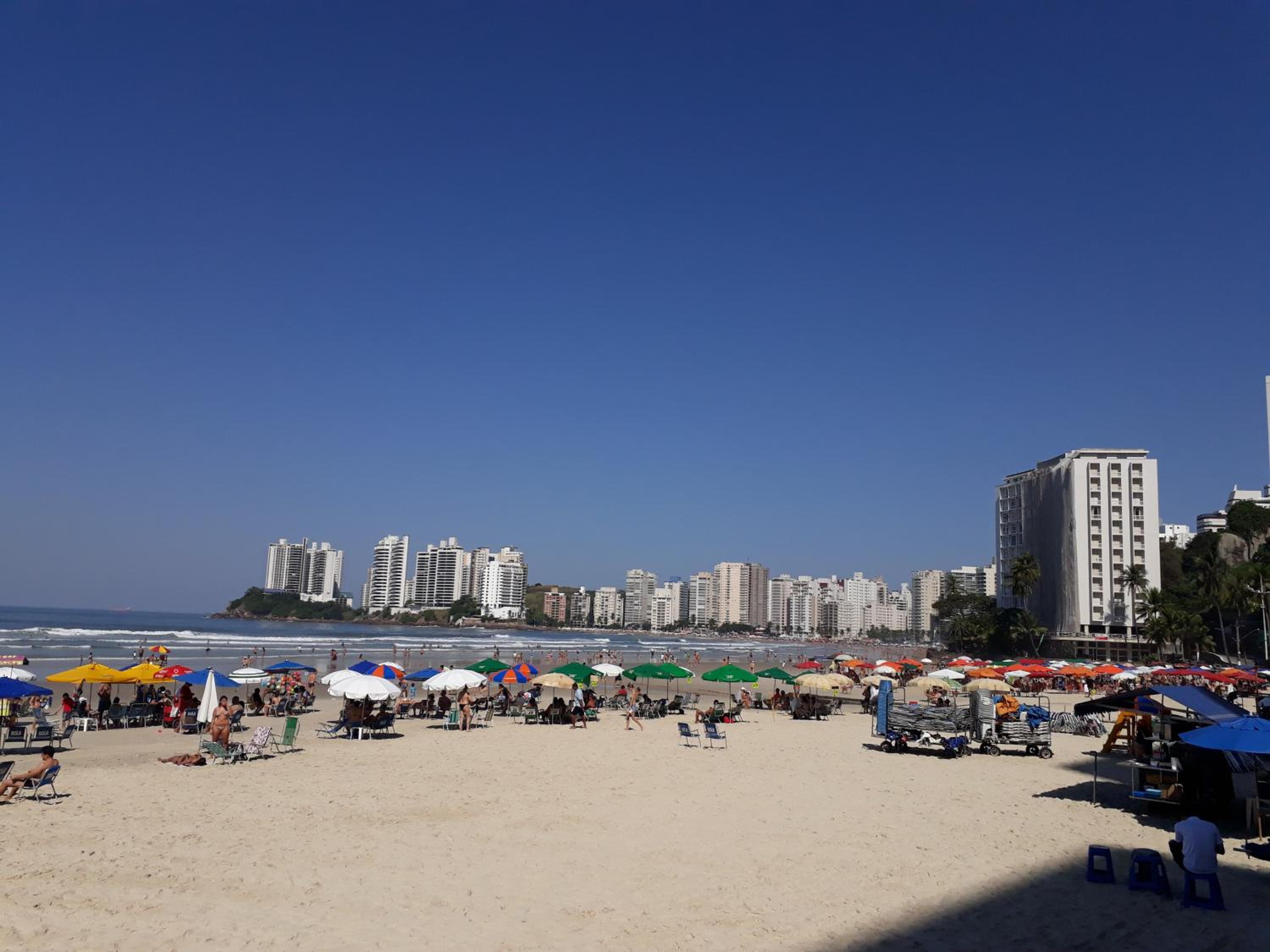 Apto 1 dorm. Guarujá - Pitangueiras - perto da praia view 5