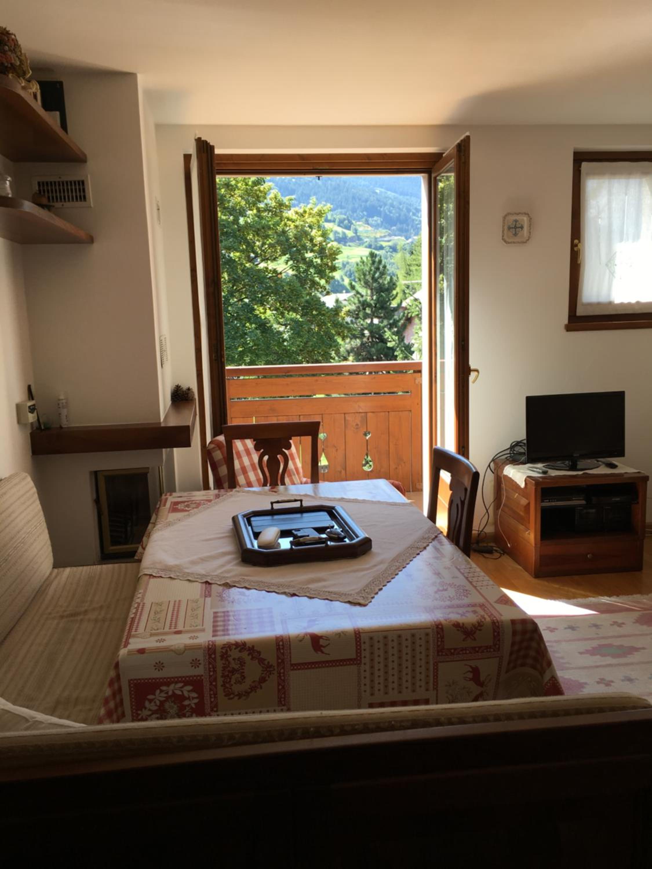 Villa Fiordaliso view 4