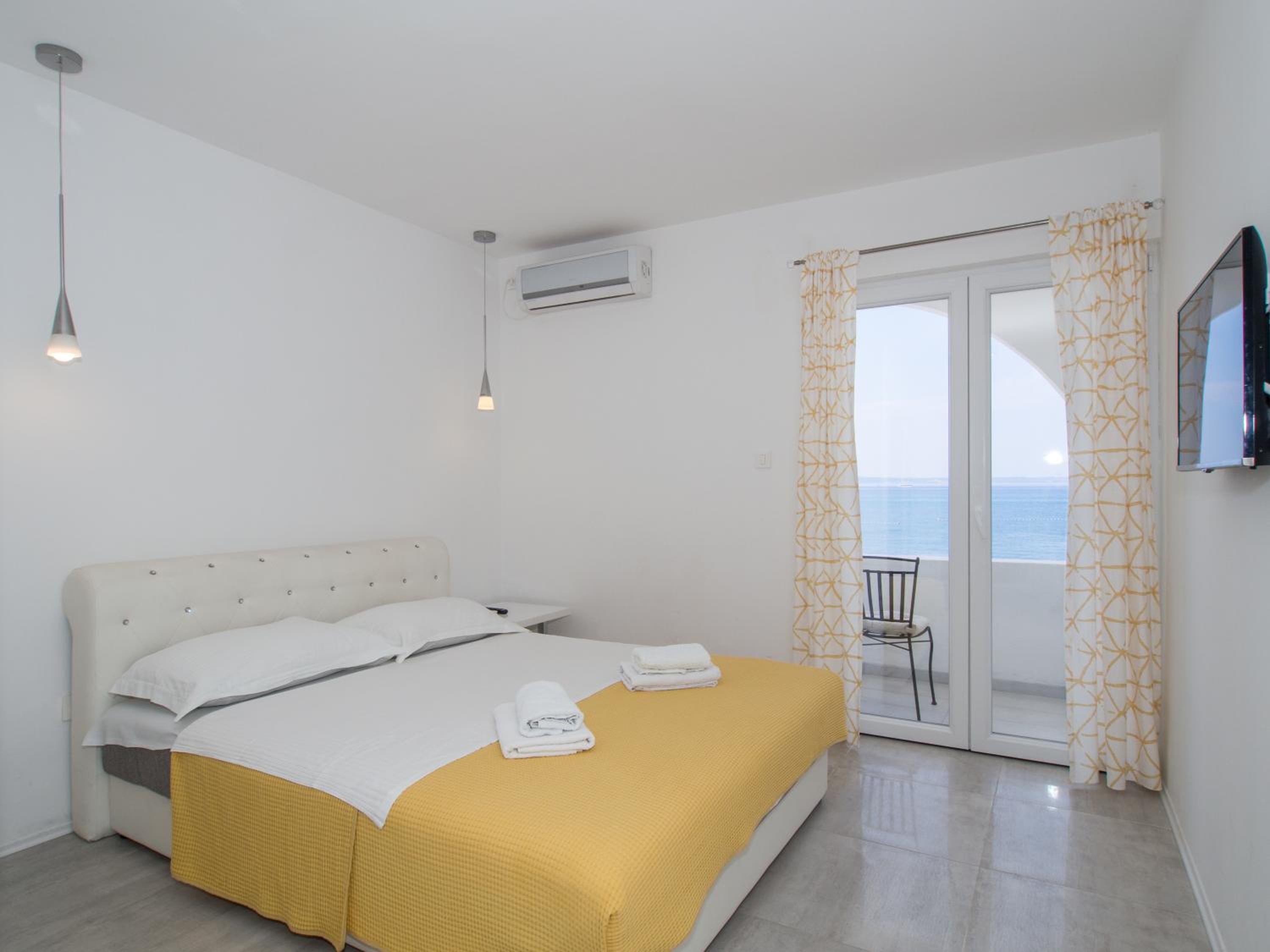 Villa Tamaris on the beach
