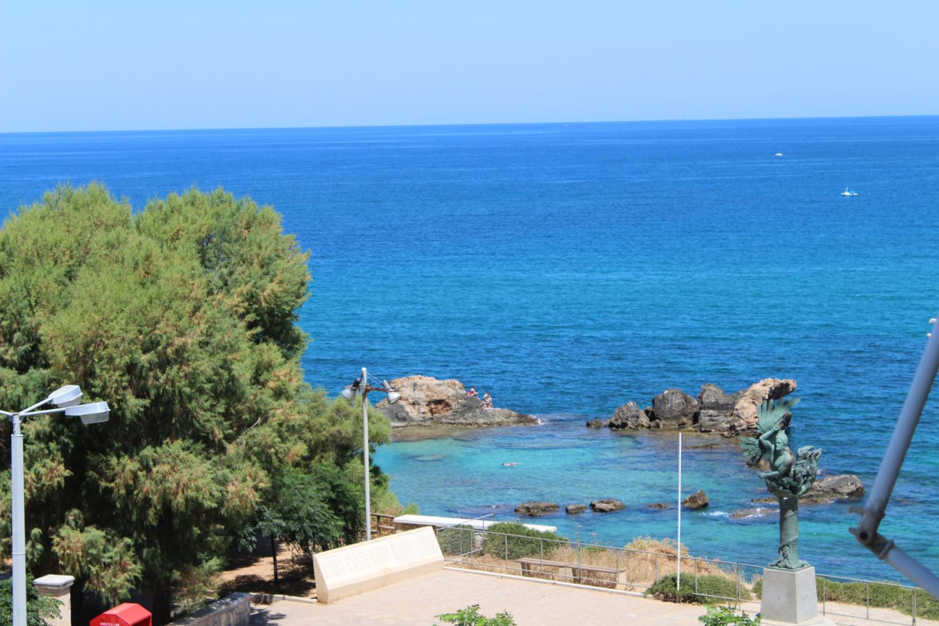 Central luxurious Apartment with sea view! view 4