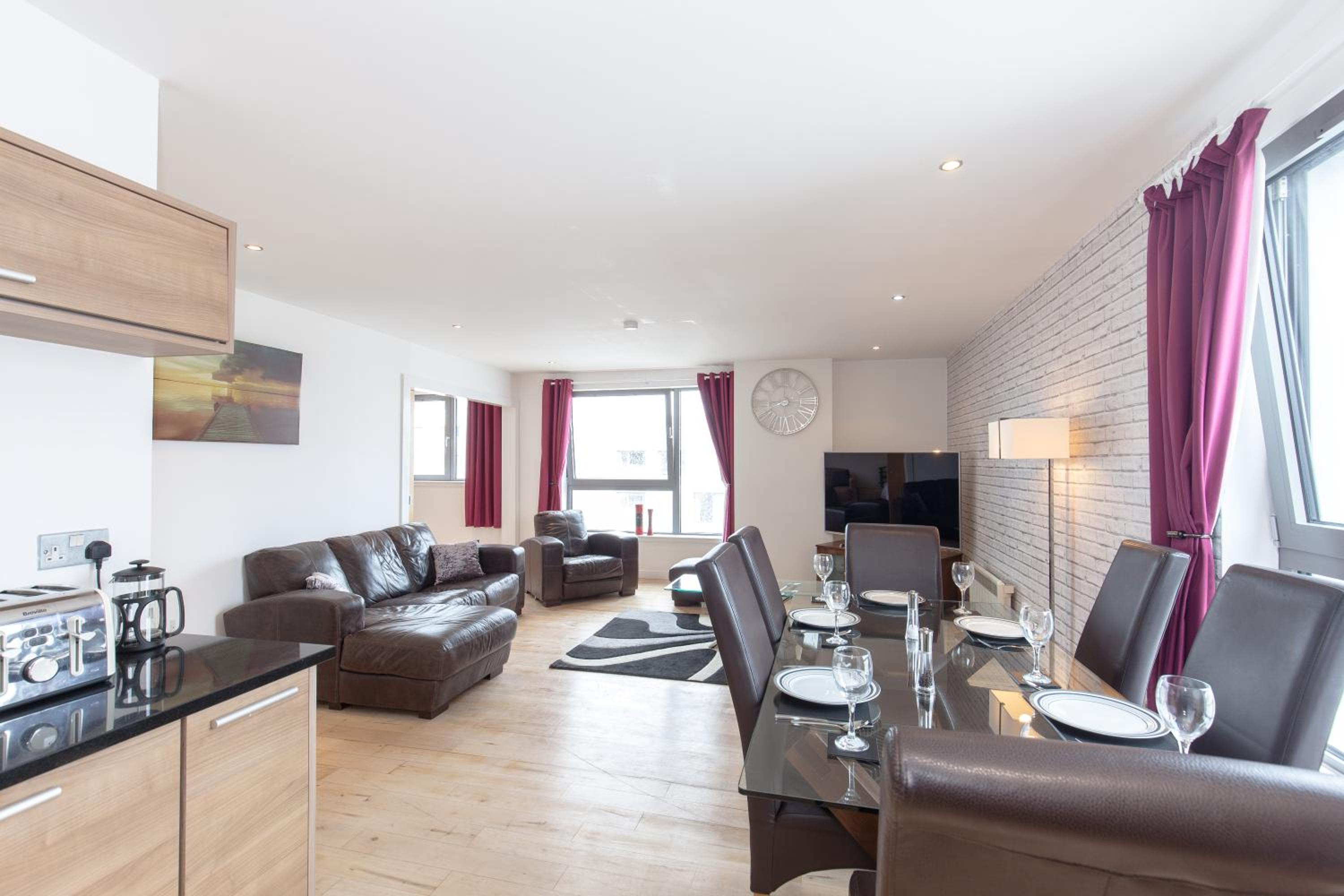 Stylish Penthouse Suite view 2