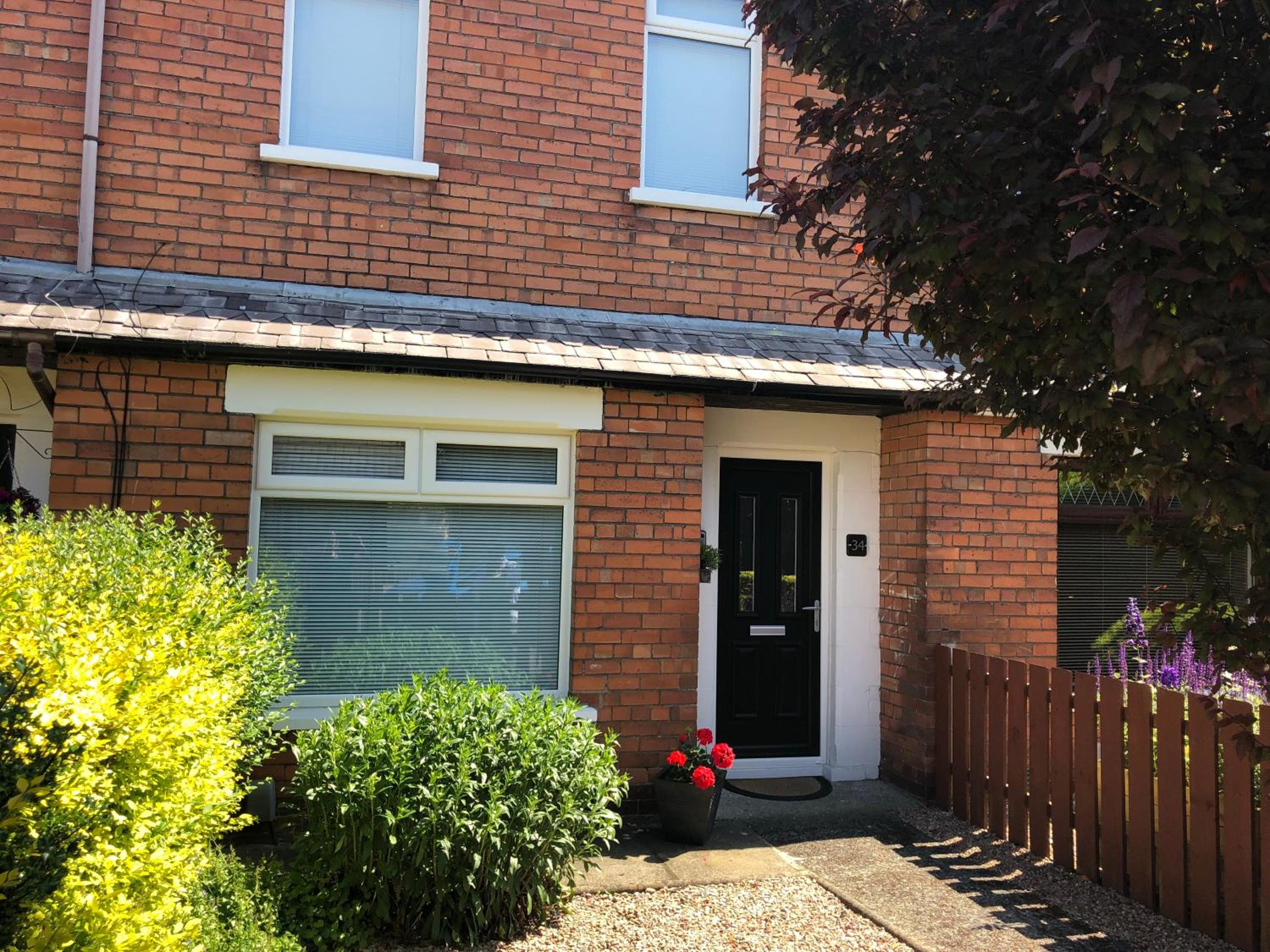 Belfast Holiday Home view 3