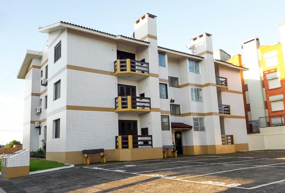 Apartamento Condomínio Mediterranée view 2