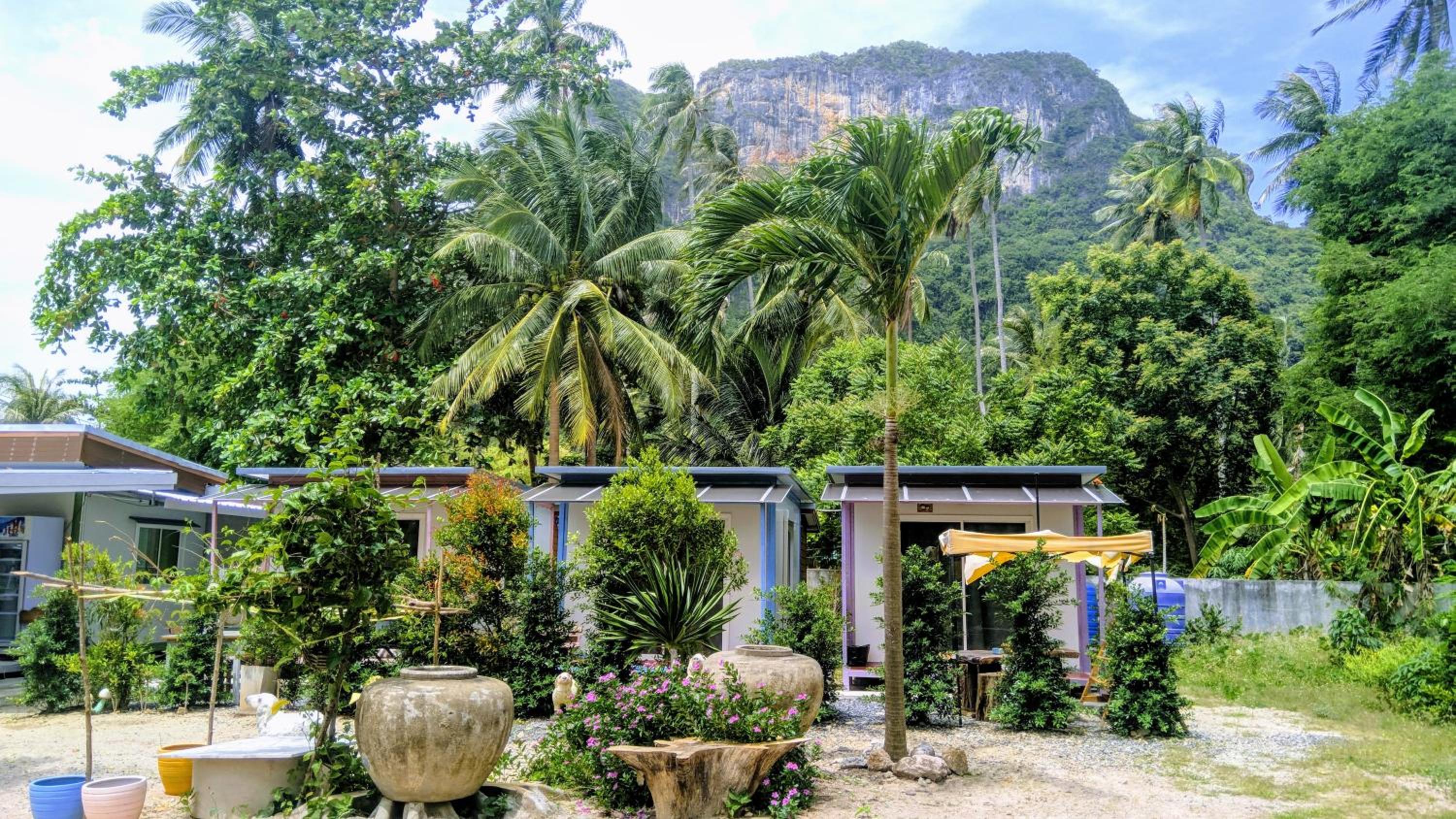 Hotel Baan Suchanuch - Image 1