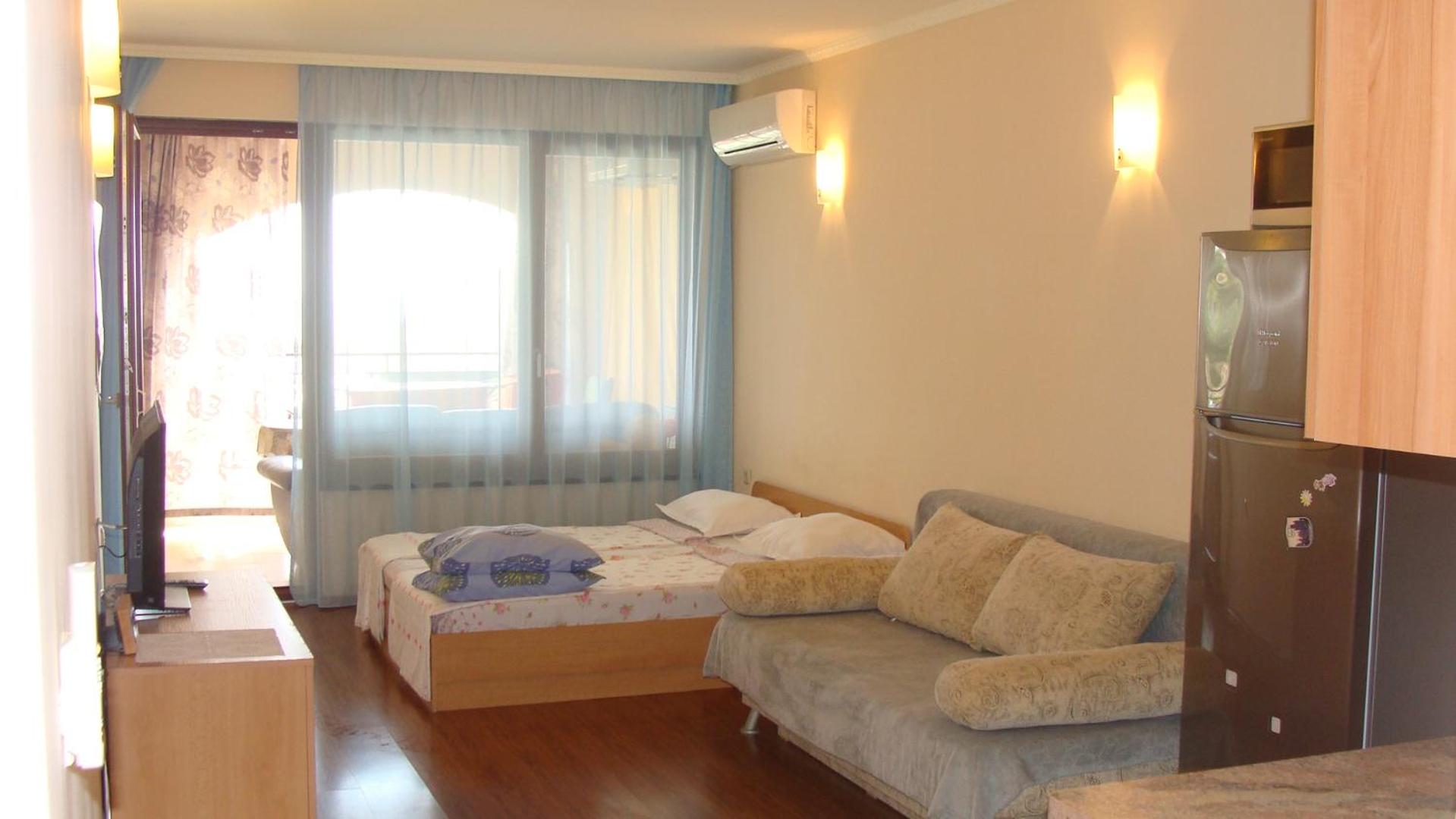 Admiral Apartments