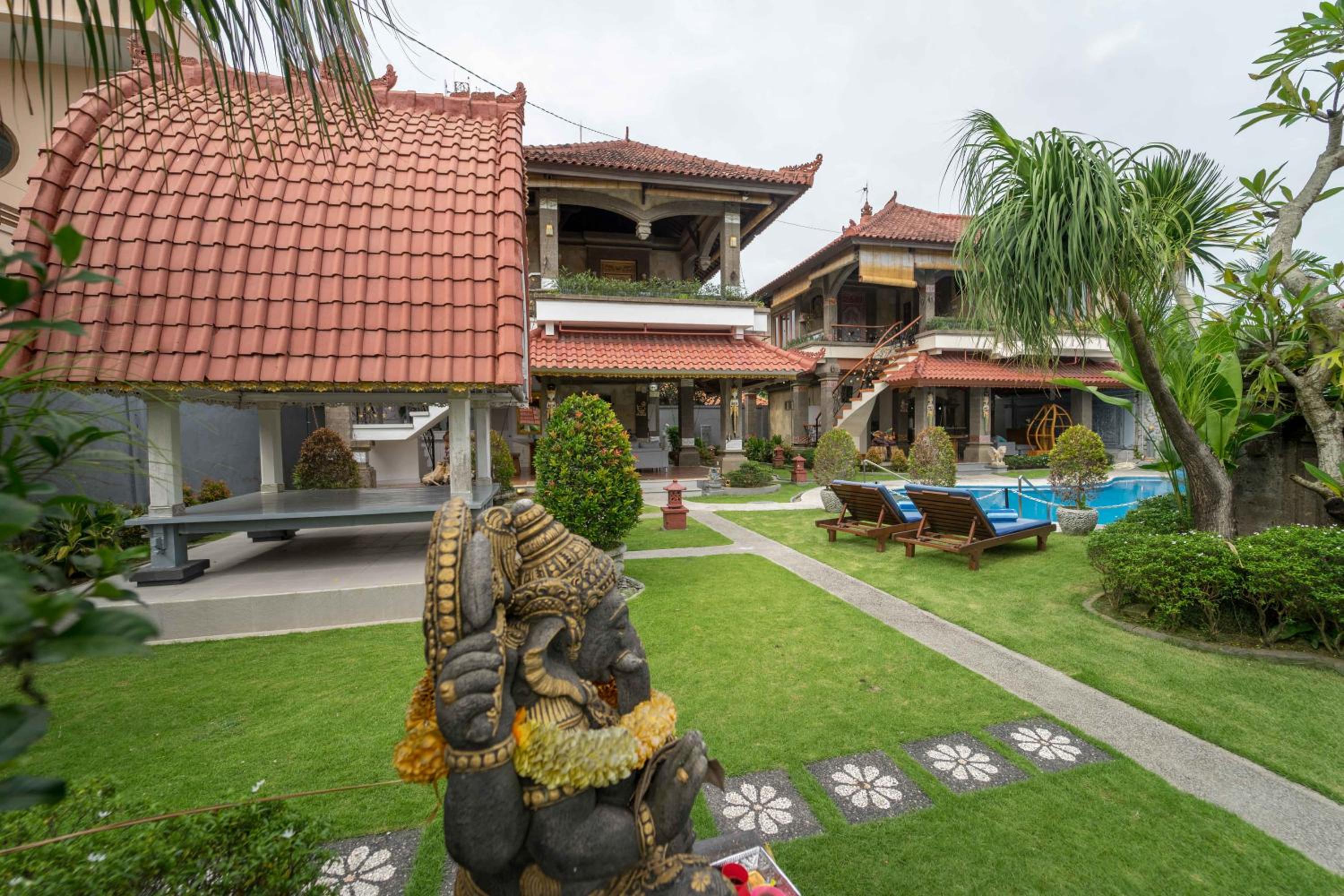 Mudha Bali Villa Sanur 4 Bedrooms view 5