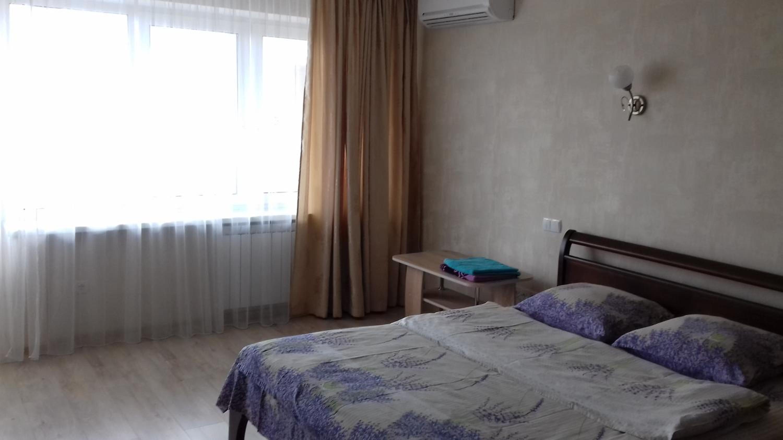 Apartment on Rusanivska 16 view 2