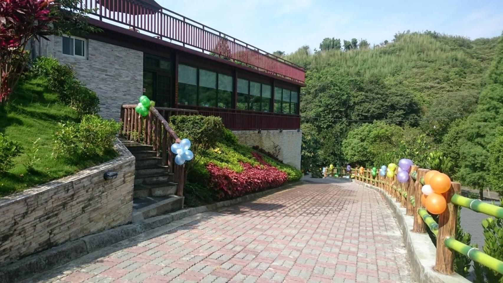 Photo 20
