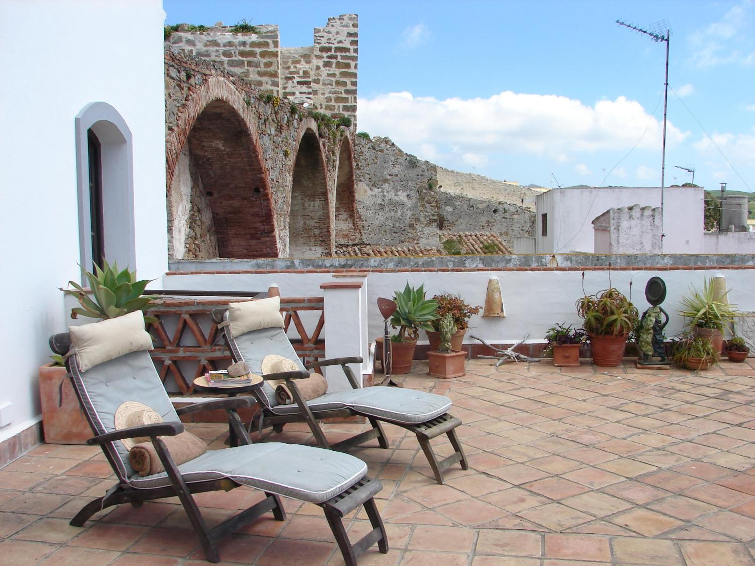 Darcilla Guest House