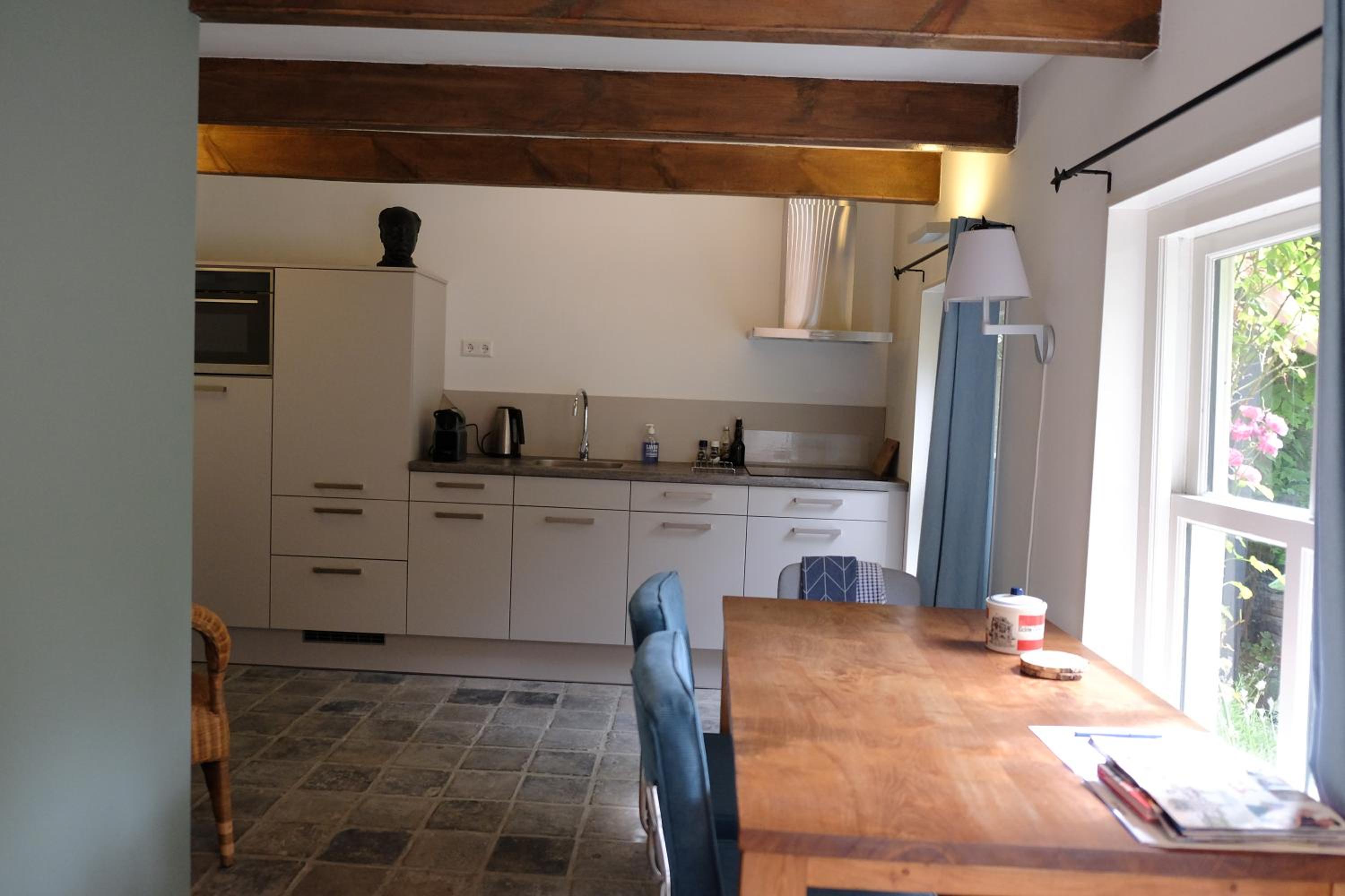 Apple Tree Cottage - charming home at beautiful canal in our idyllic garden view 4