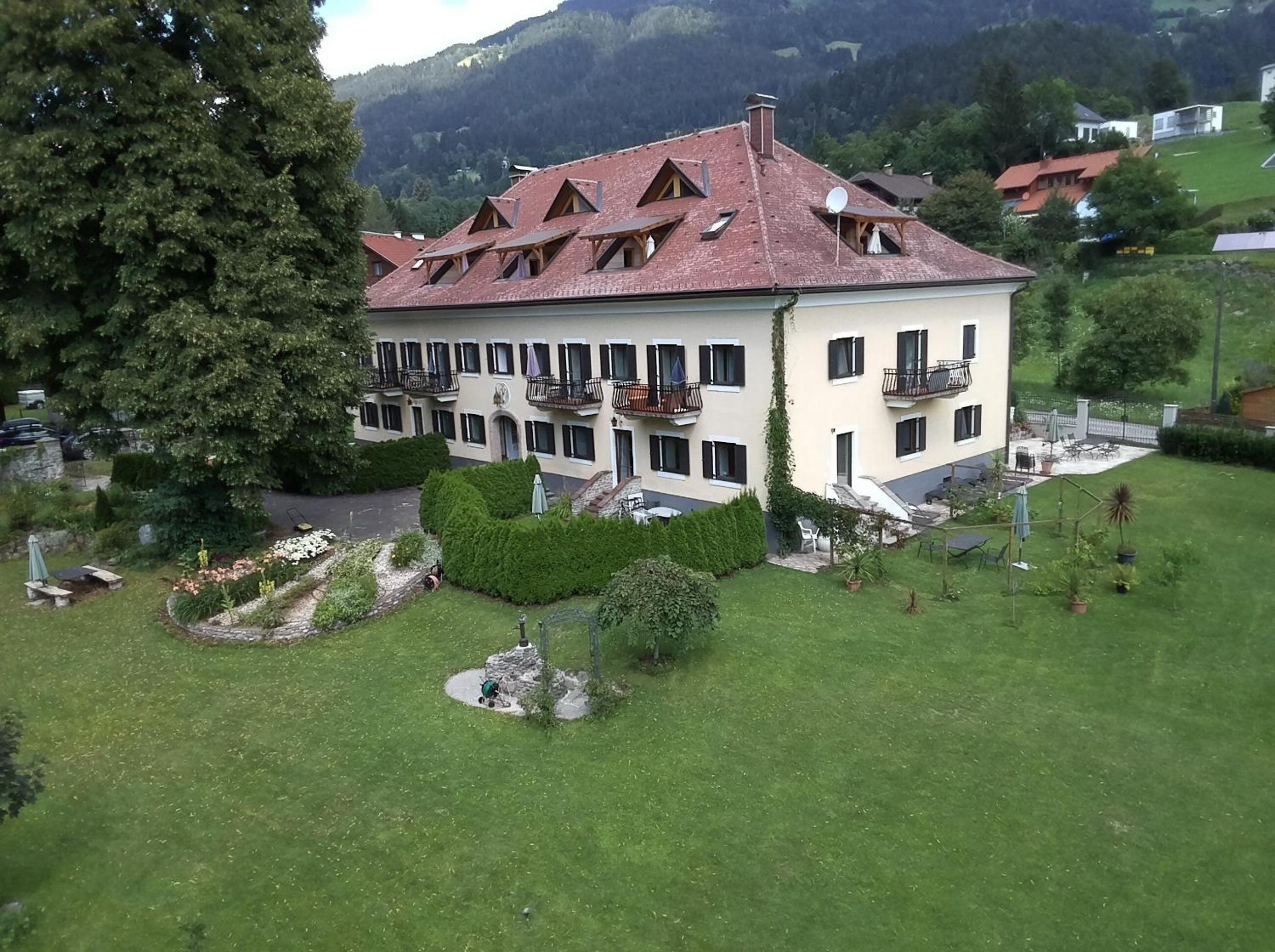 Garten- & Loggia-Appartement HERRENHAUS