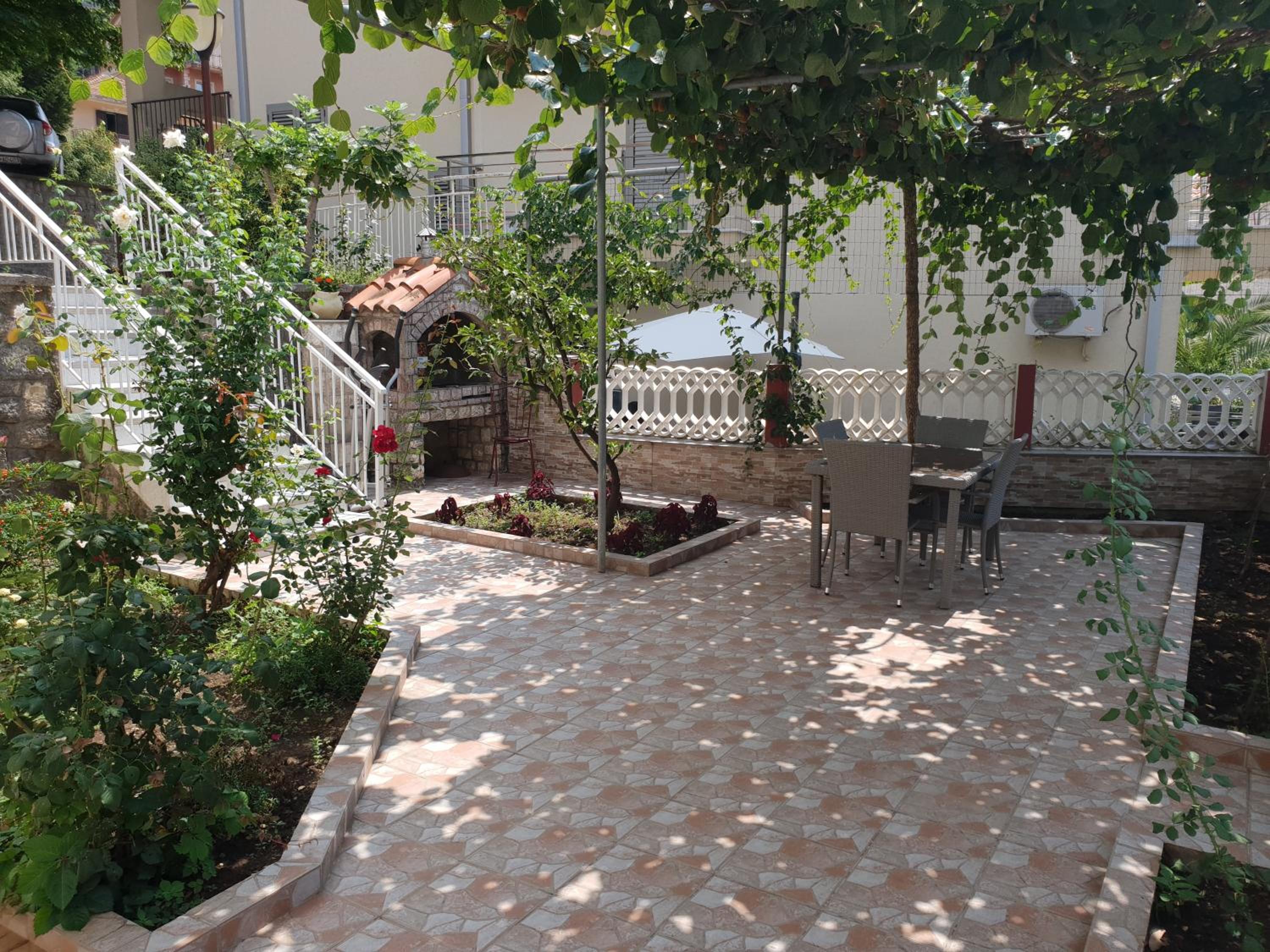 Badza Apartment