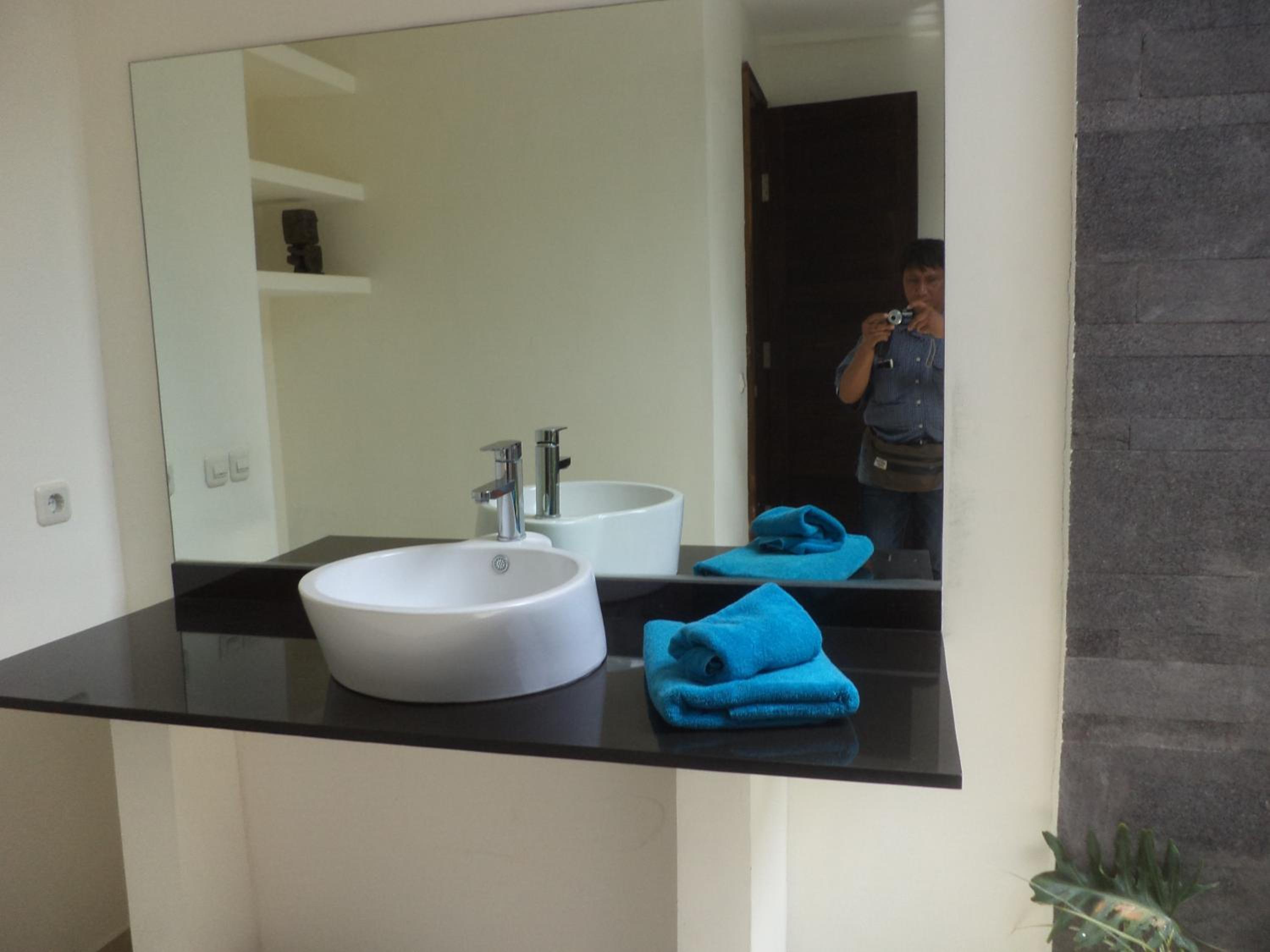 Photo 42