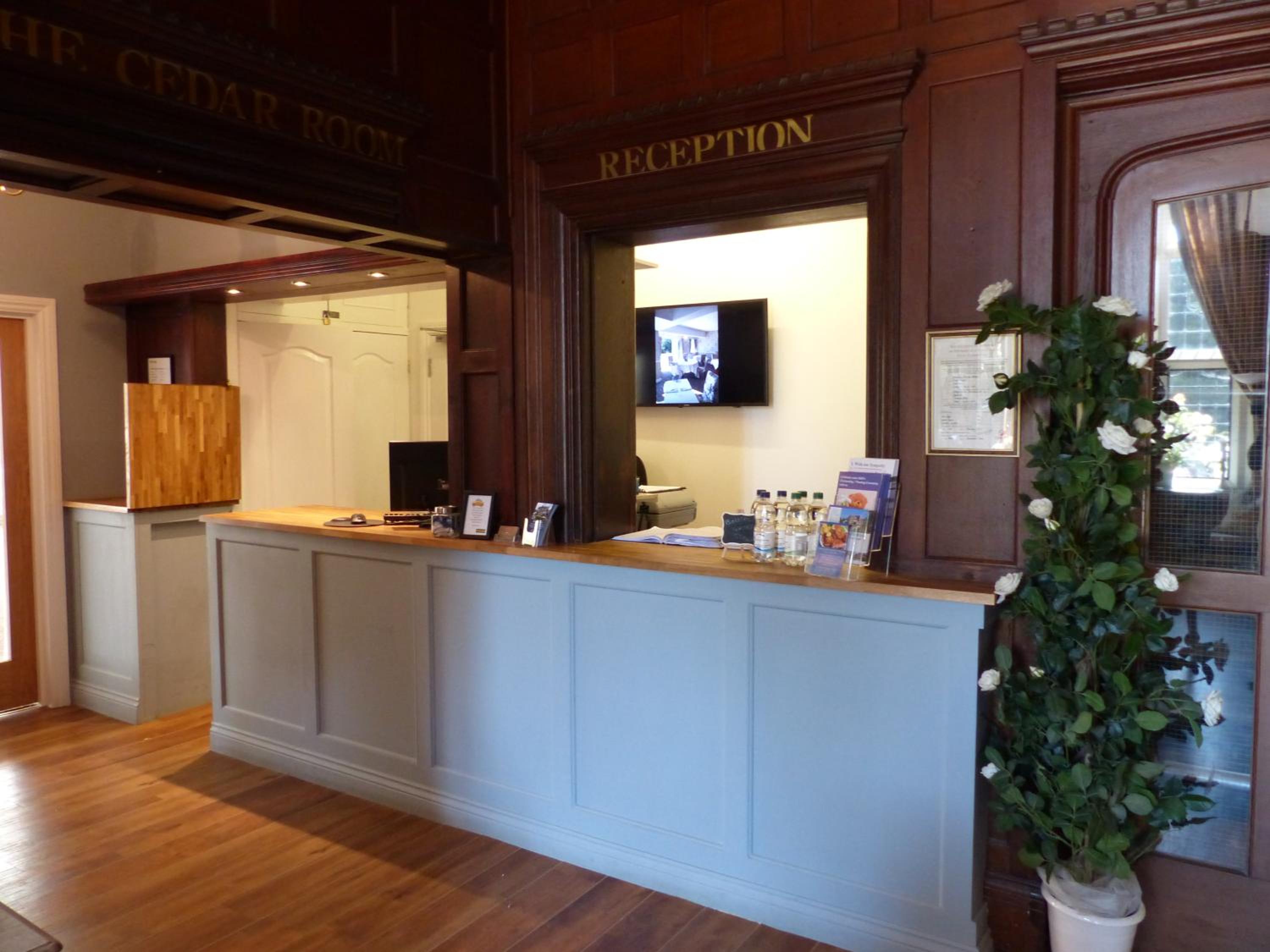 Farnham Vacations - Farnham House Hotel - Property Image 9