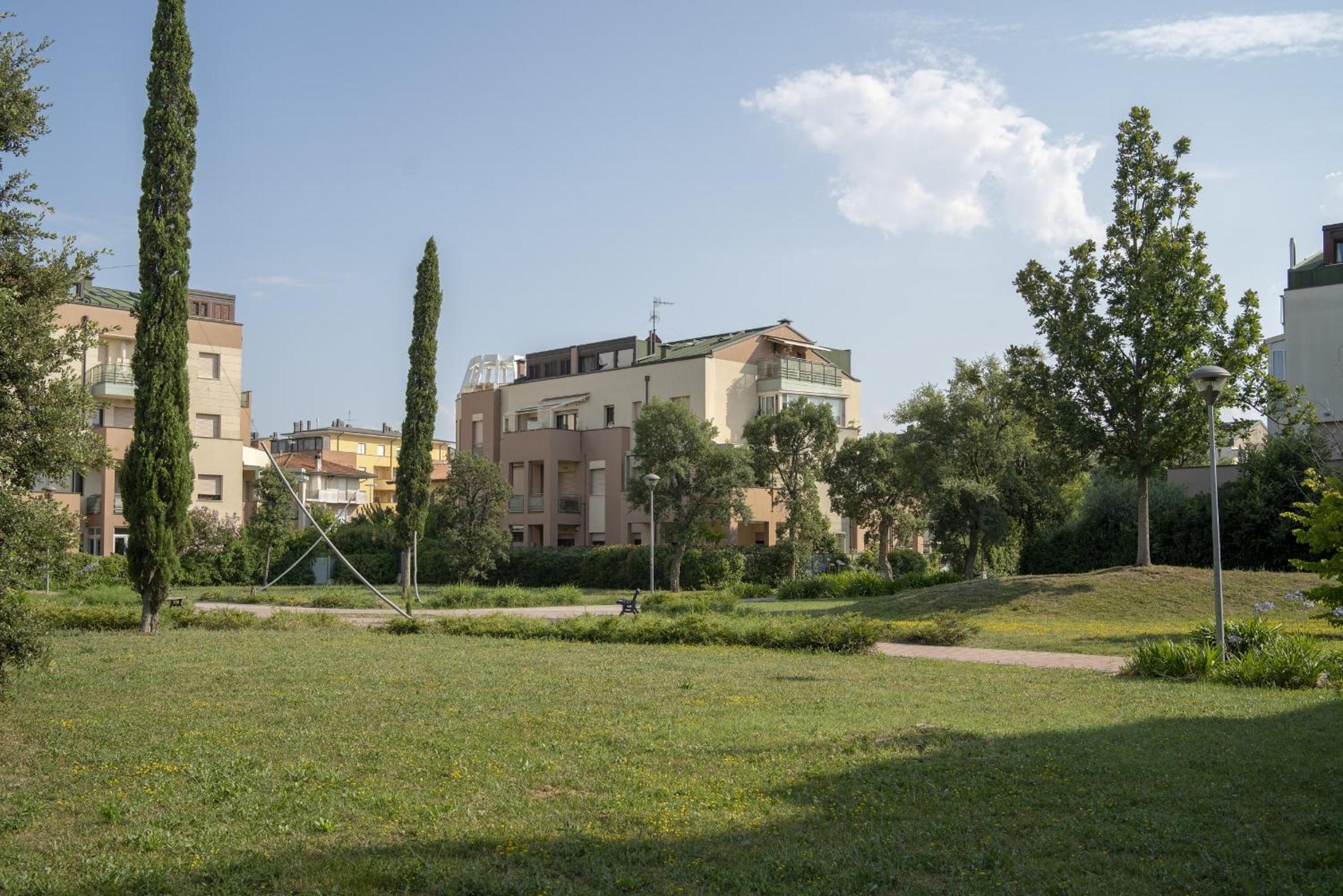 GuestHost - Fellini Family Flat view 5
