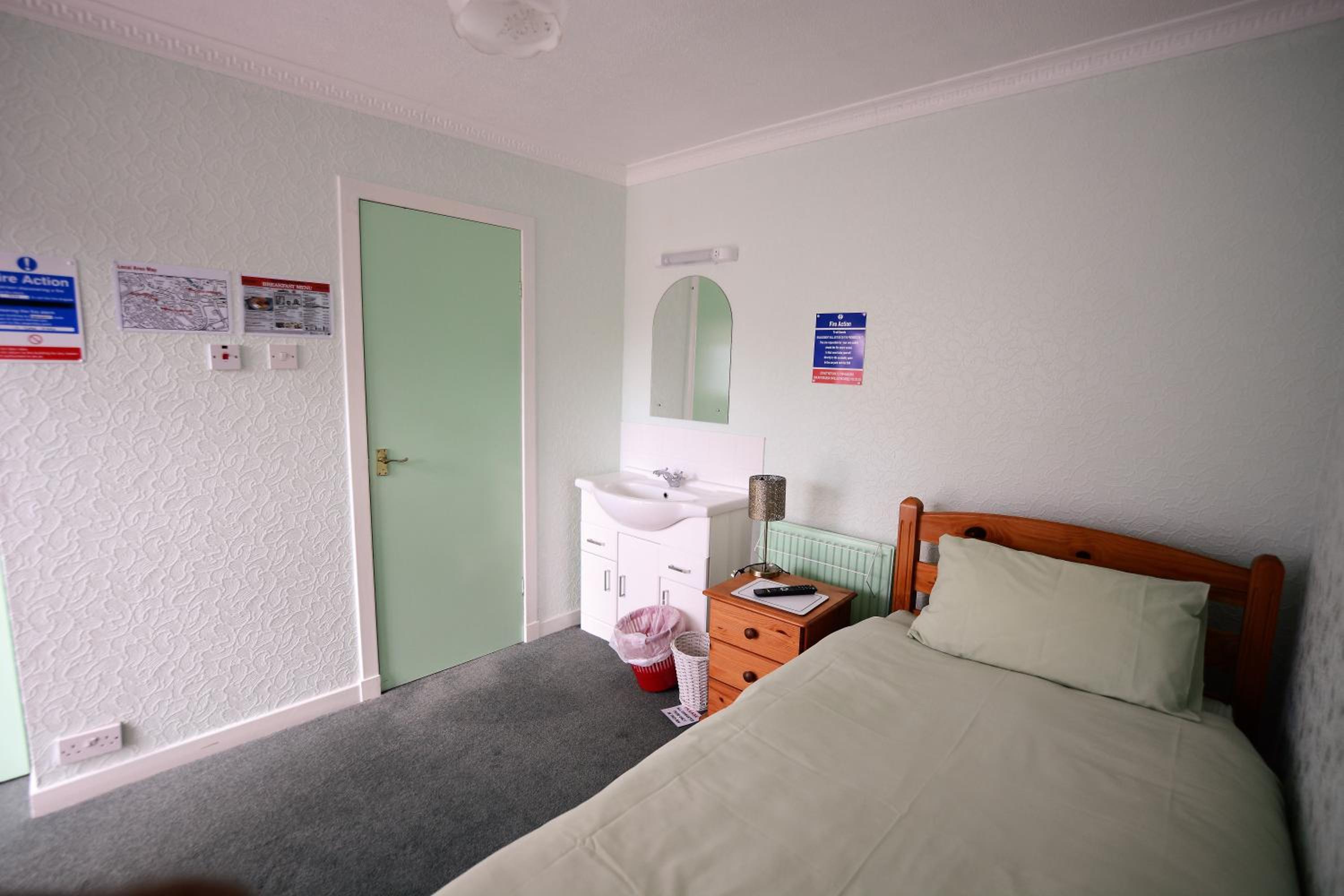 Photo 16