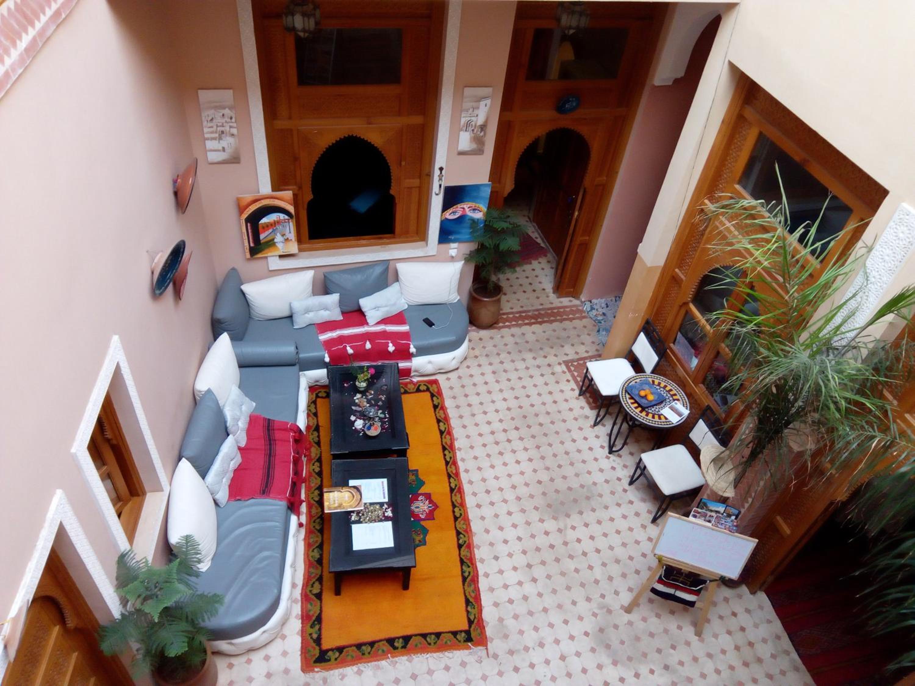 lounge