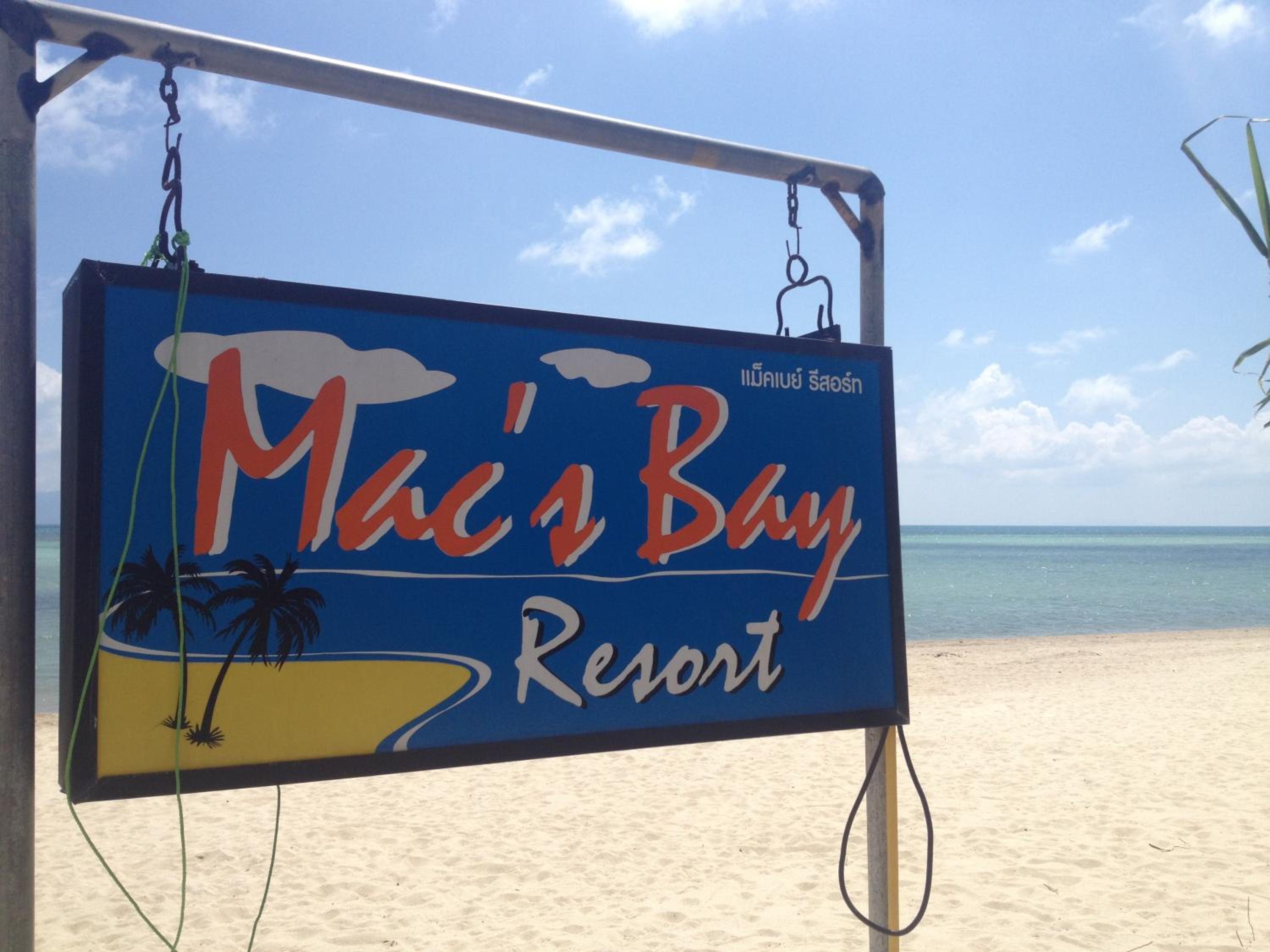 Mac's Bay Resort
