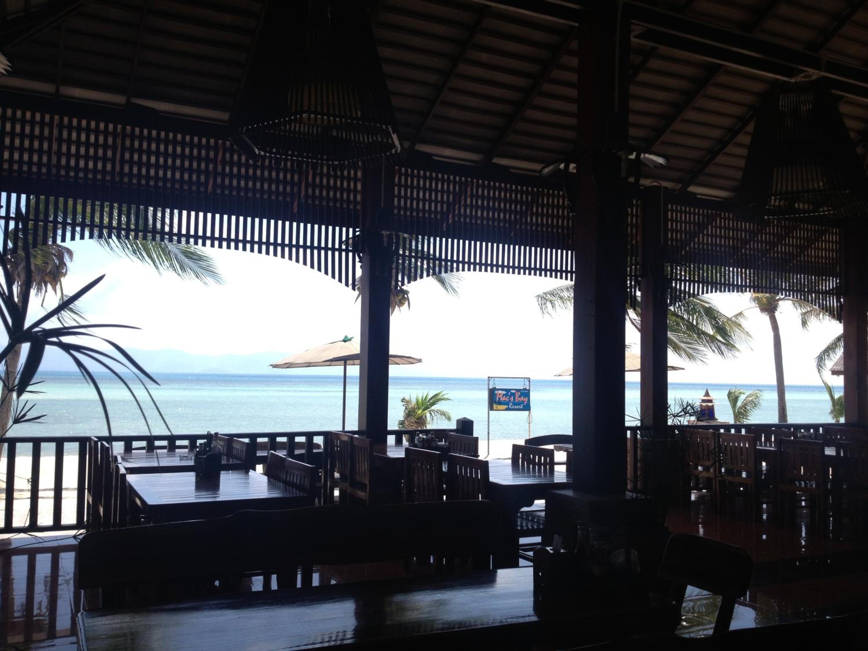 Mac's Bay Resort
