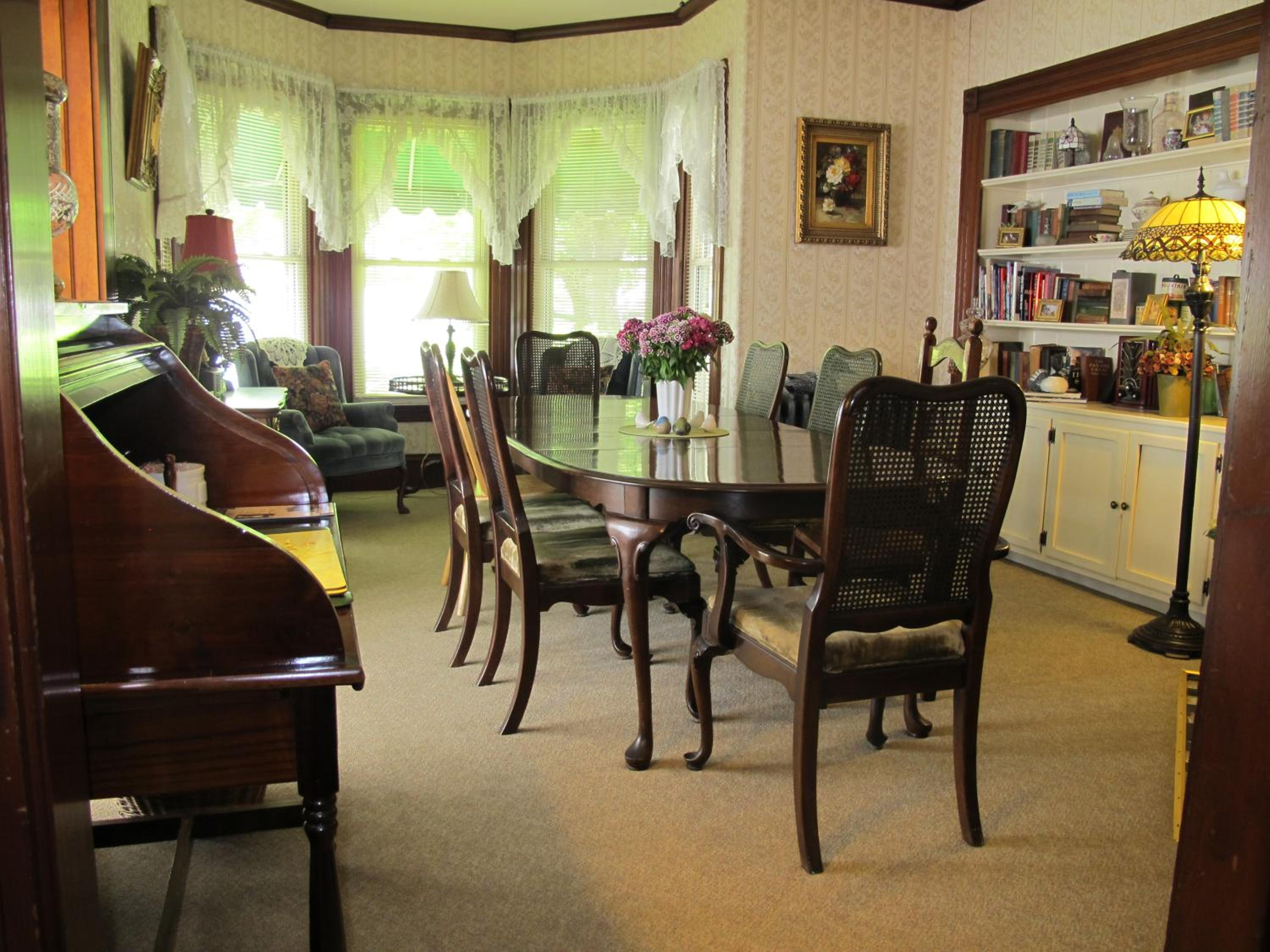 Photo 8
