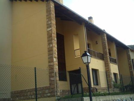 Chalet "El Bosque" 5 habitaciones view 2